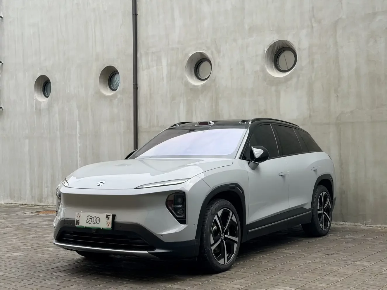 NIO ES7  из Китая