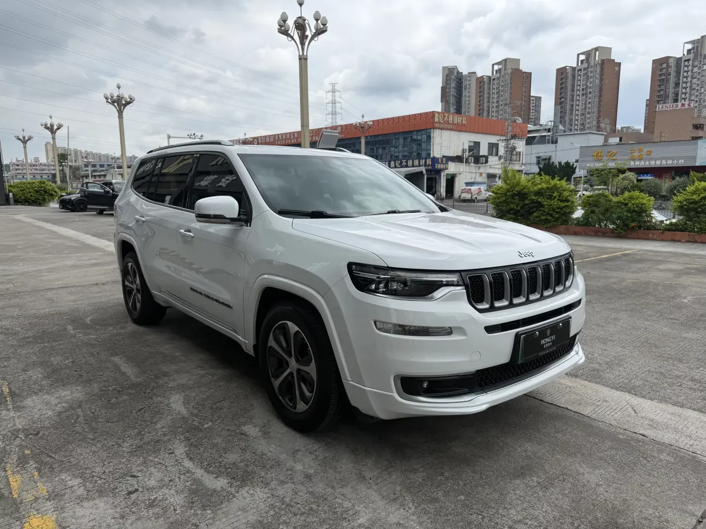Jeep Grand Commander PHEV