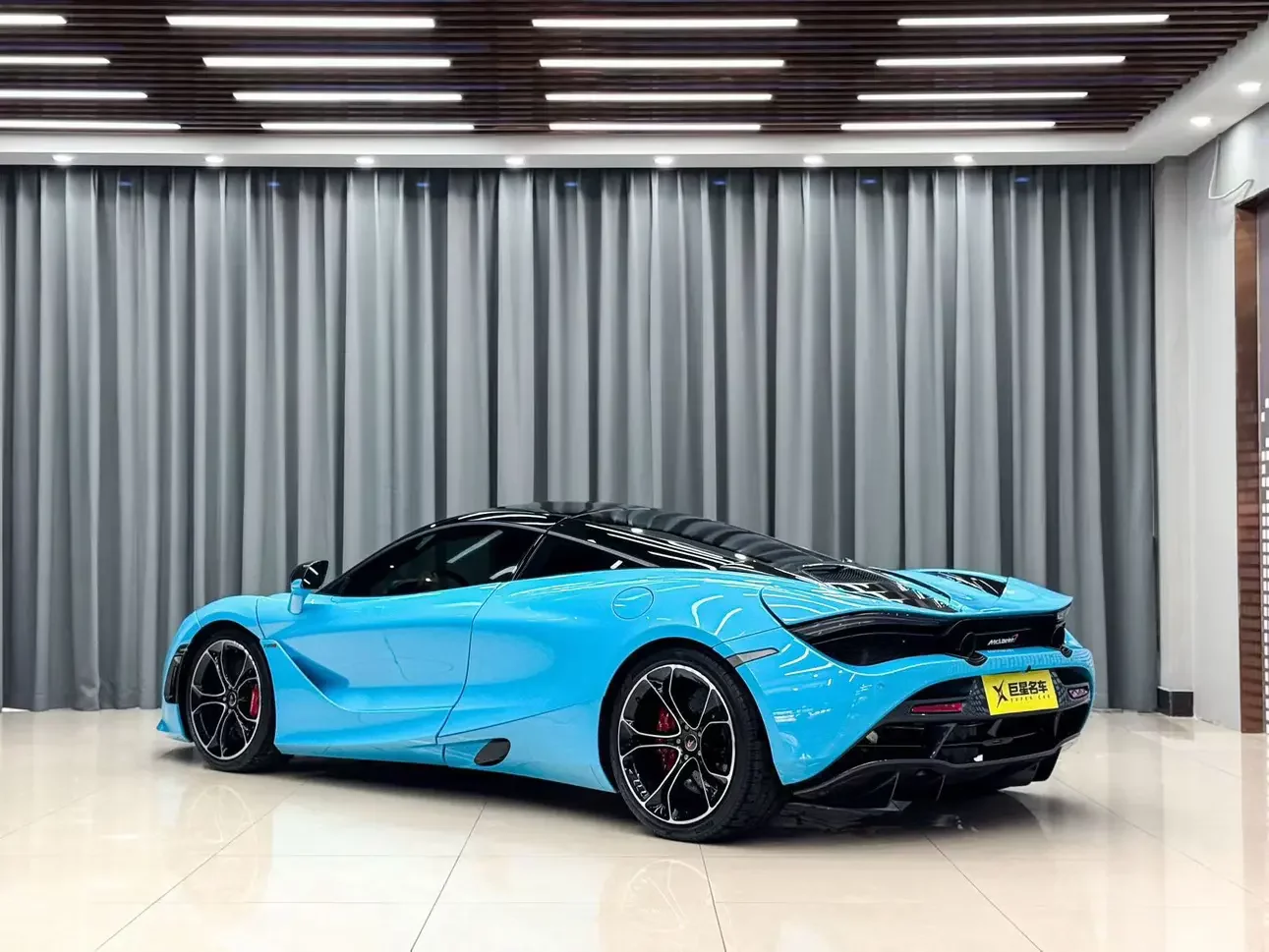 McLaren 720S