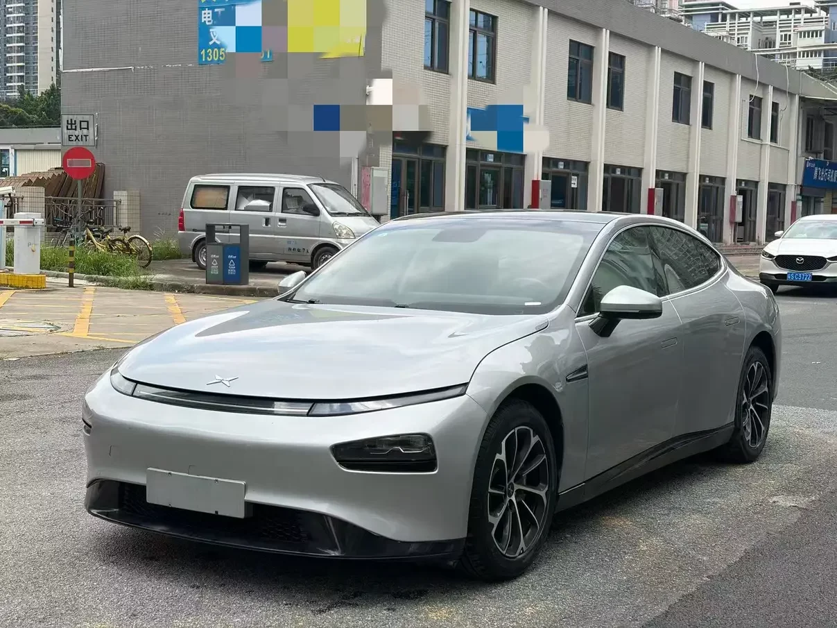 Xpeng P7
