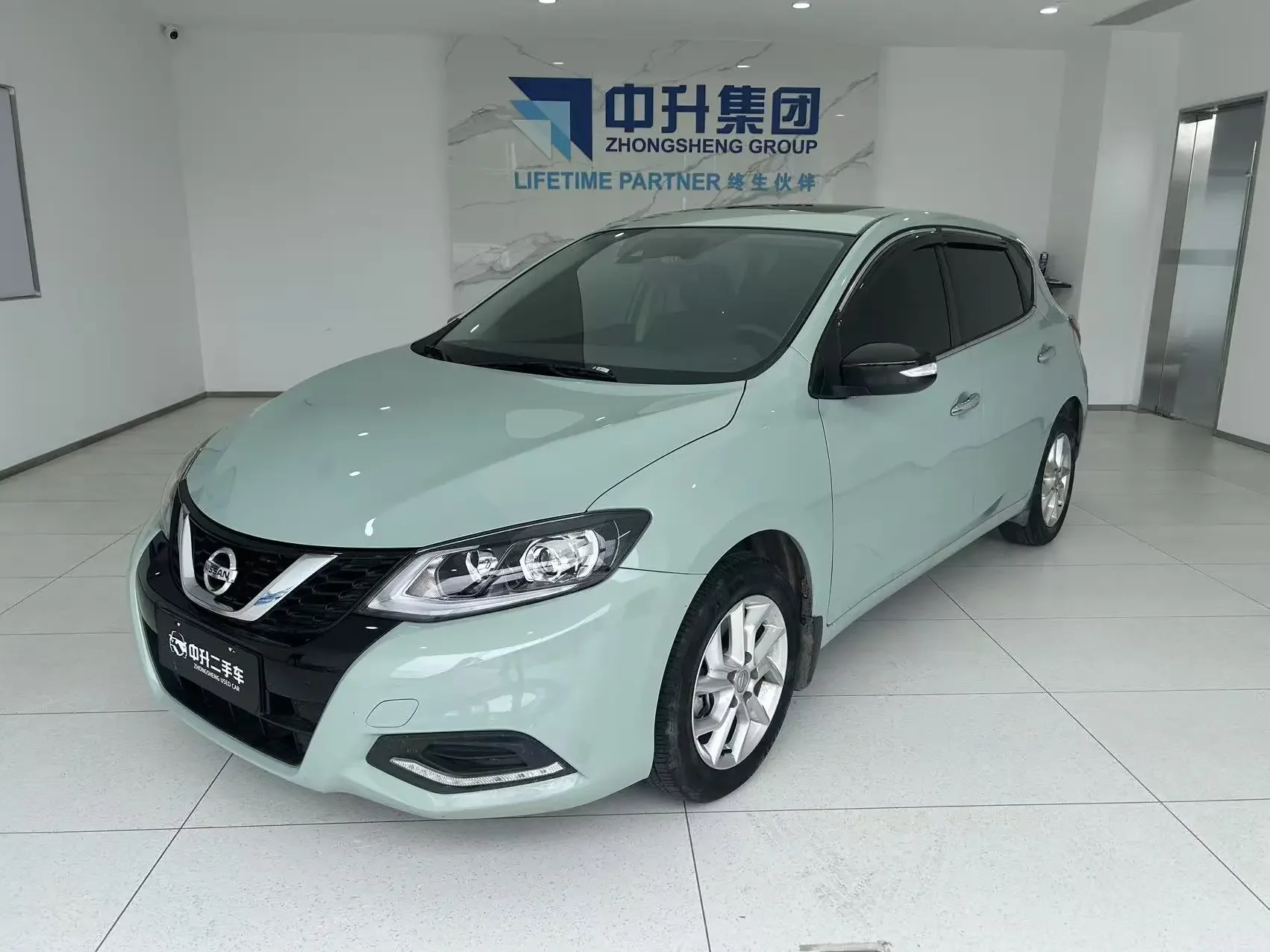 Nissan Tiida