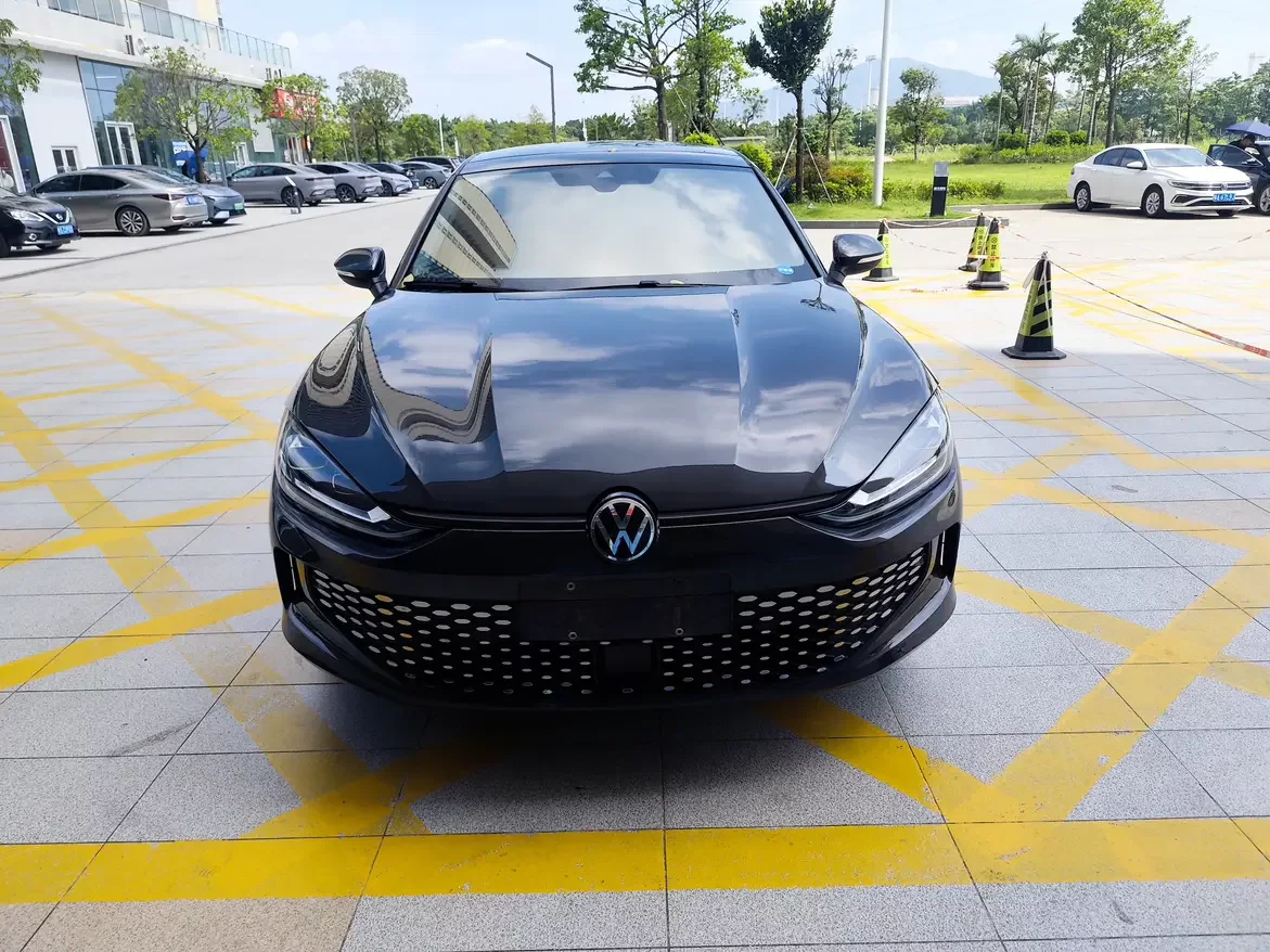 Volkswagen Lamando