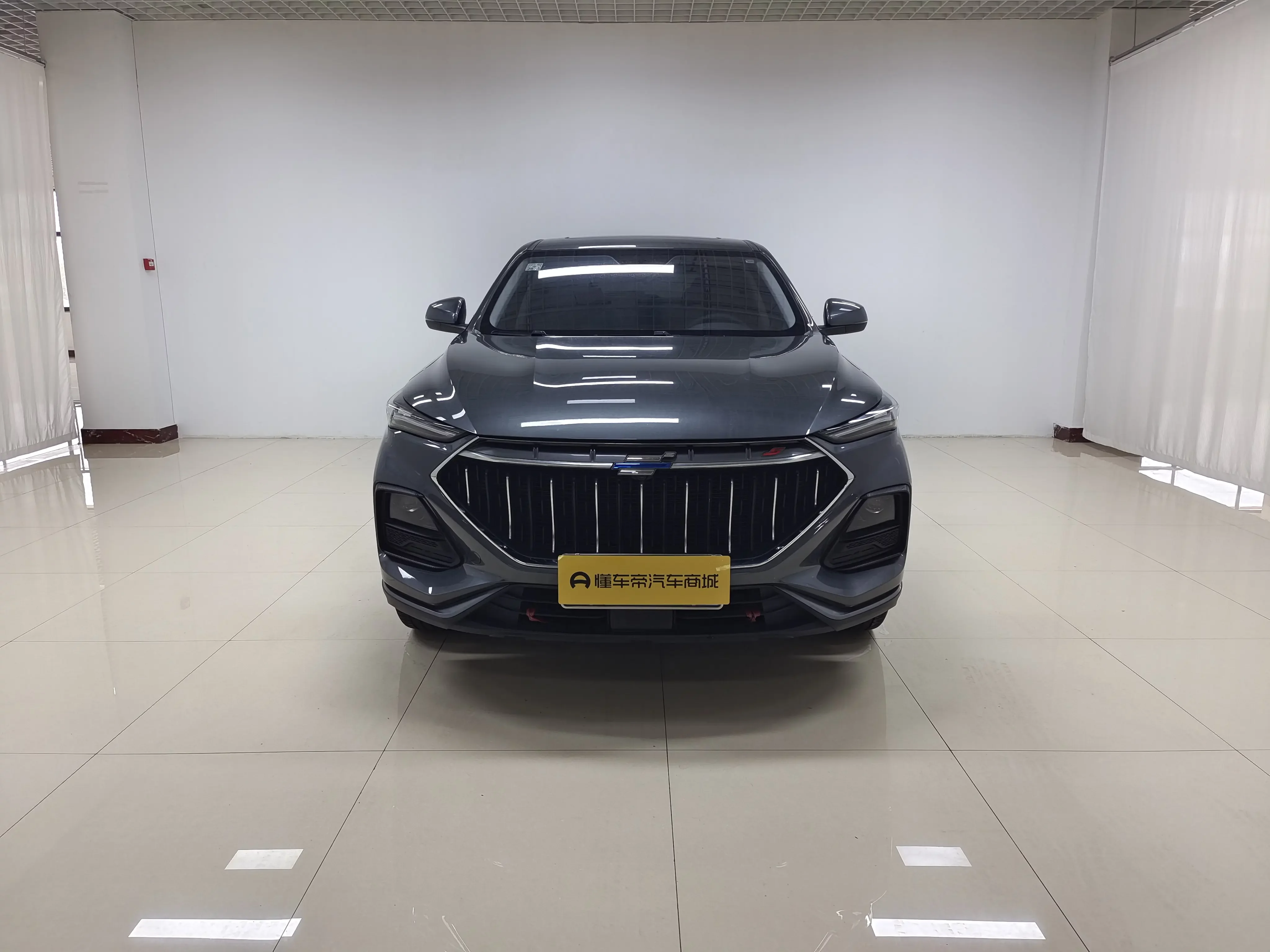 Oshan Changan Auchan X5