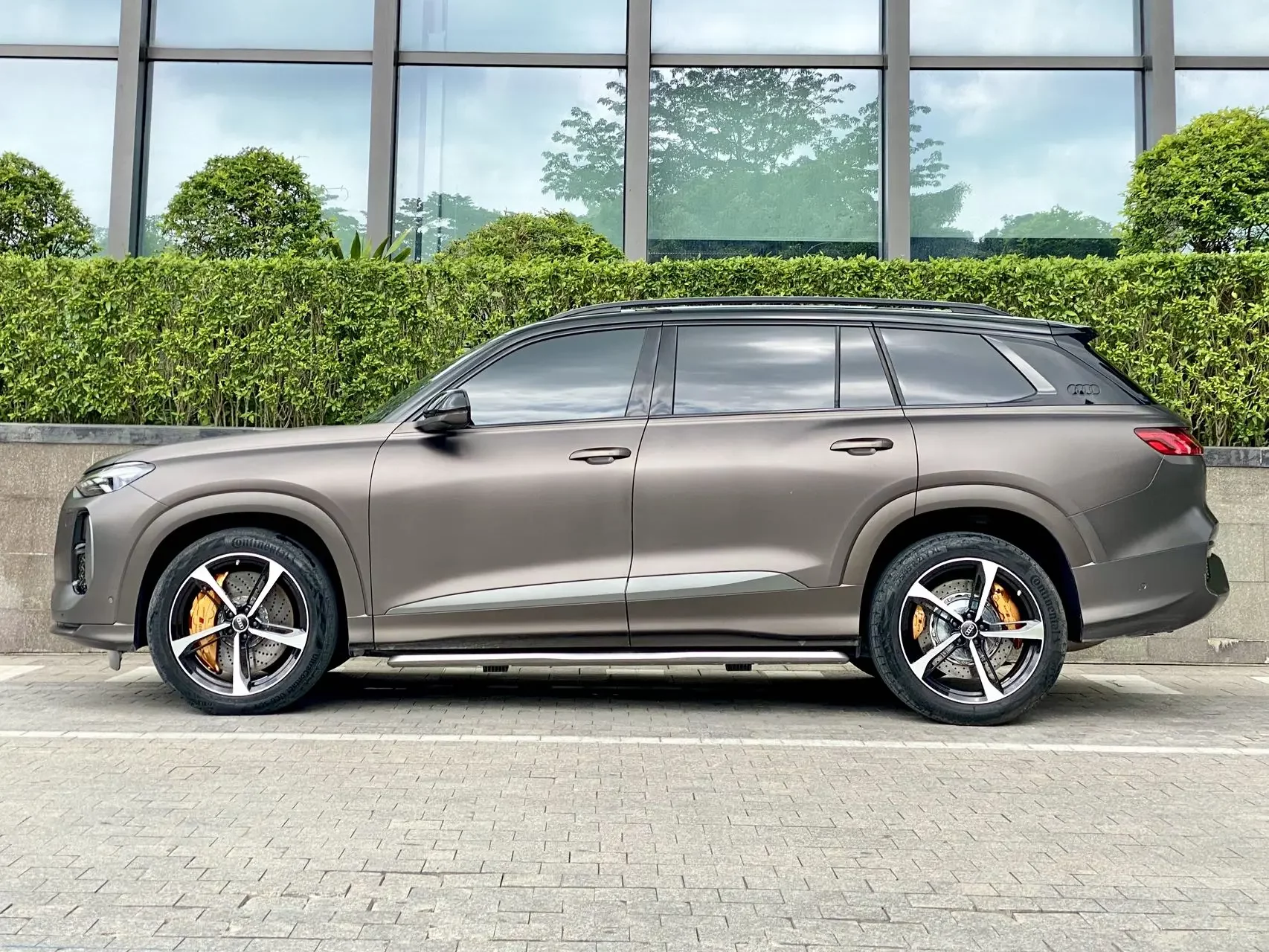 Audi Q6