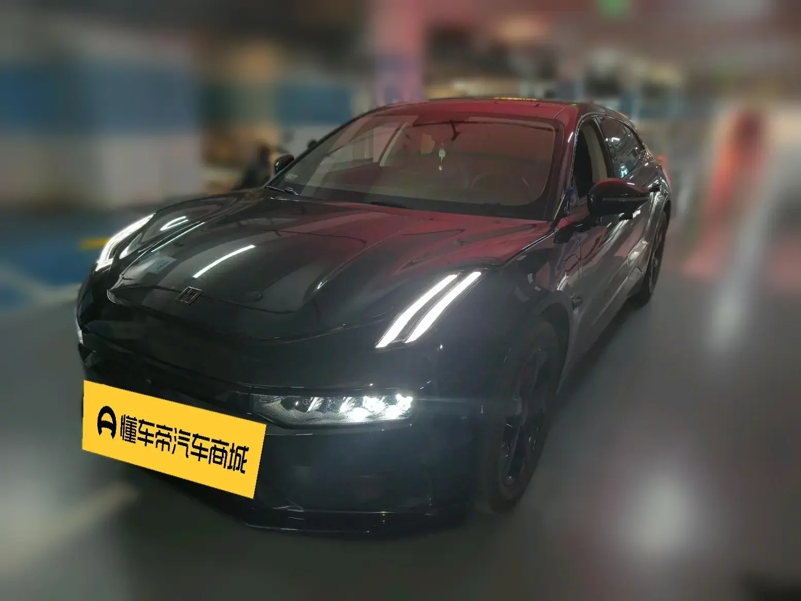 ZEEKR 001