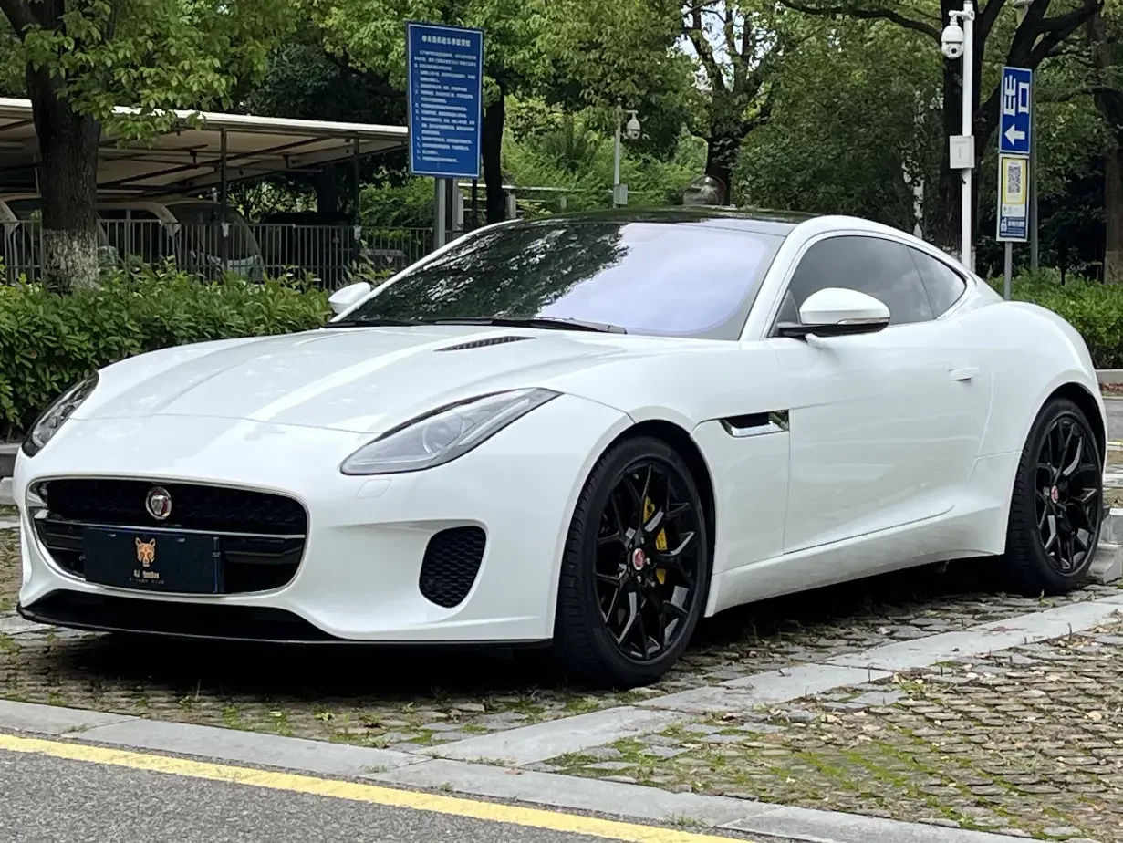 Jaguar F-TYPE  из Китая