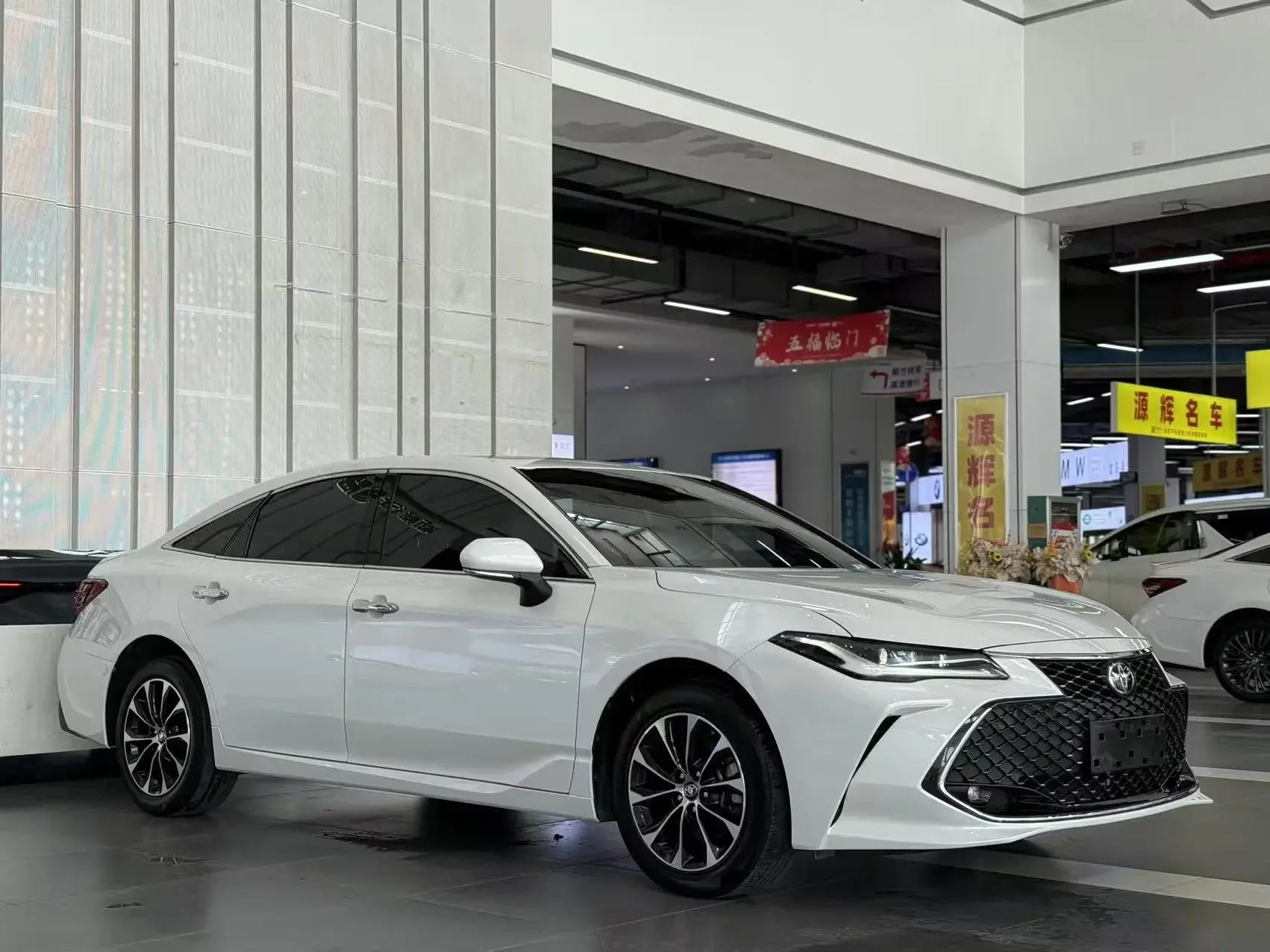 Toyota Avalon