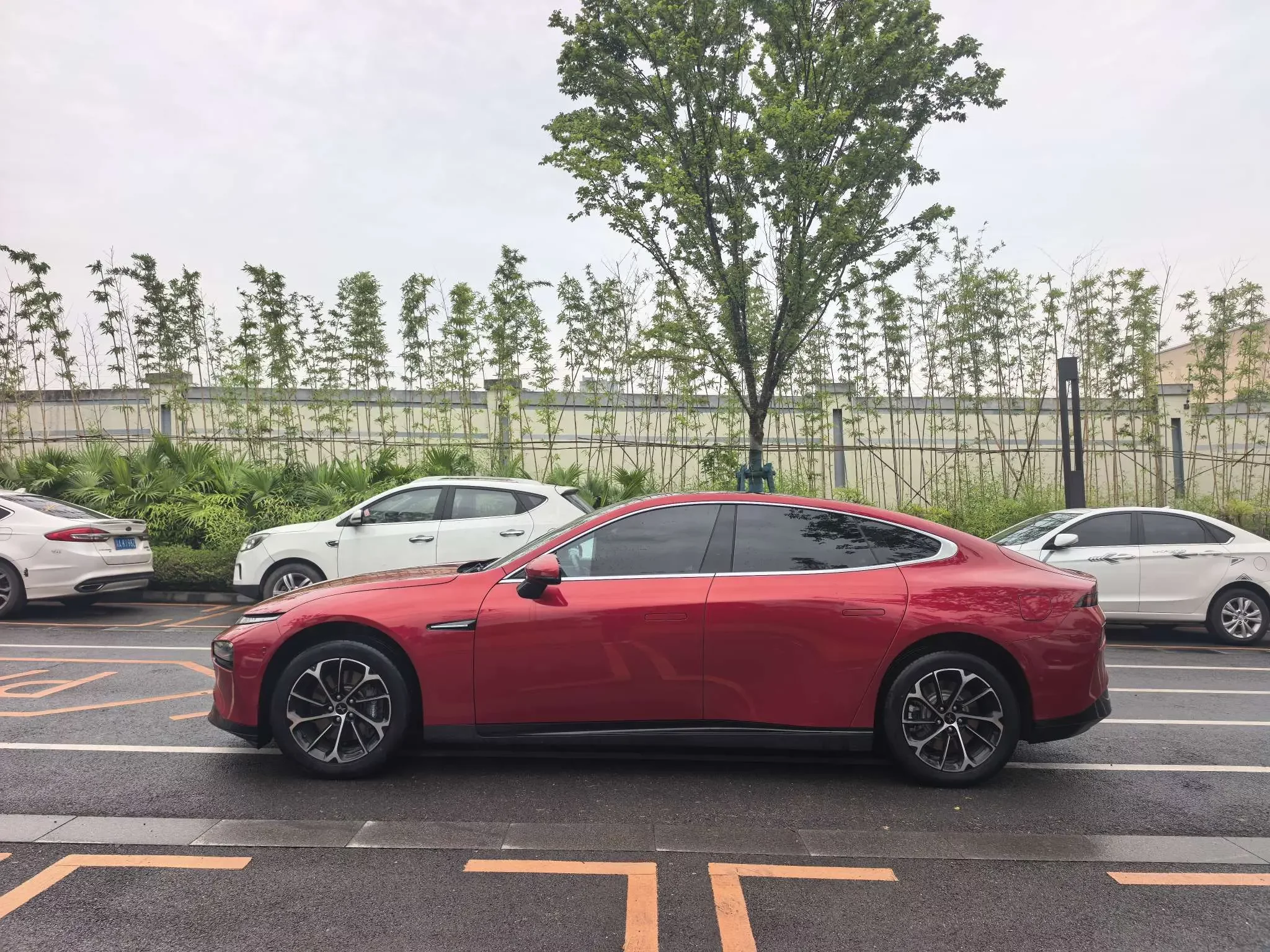 Xpeng P7
