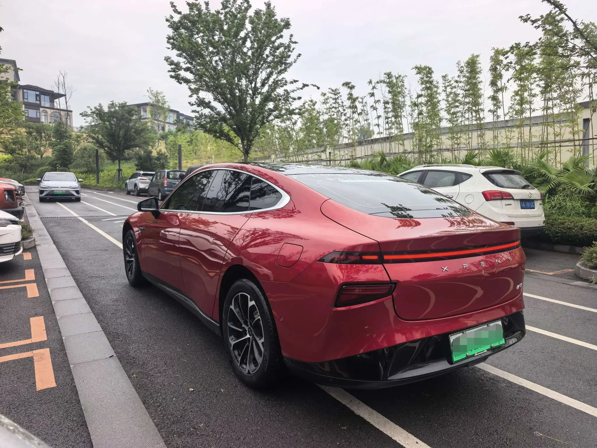 Xpeng P7