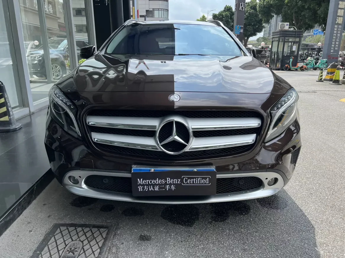 Mercedes-Benz GLA