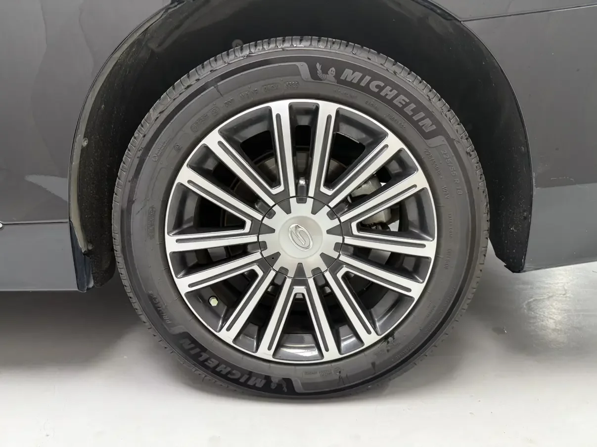 GAC Trumpchi M8
