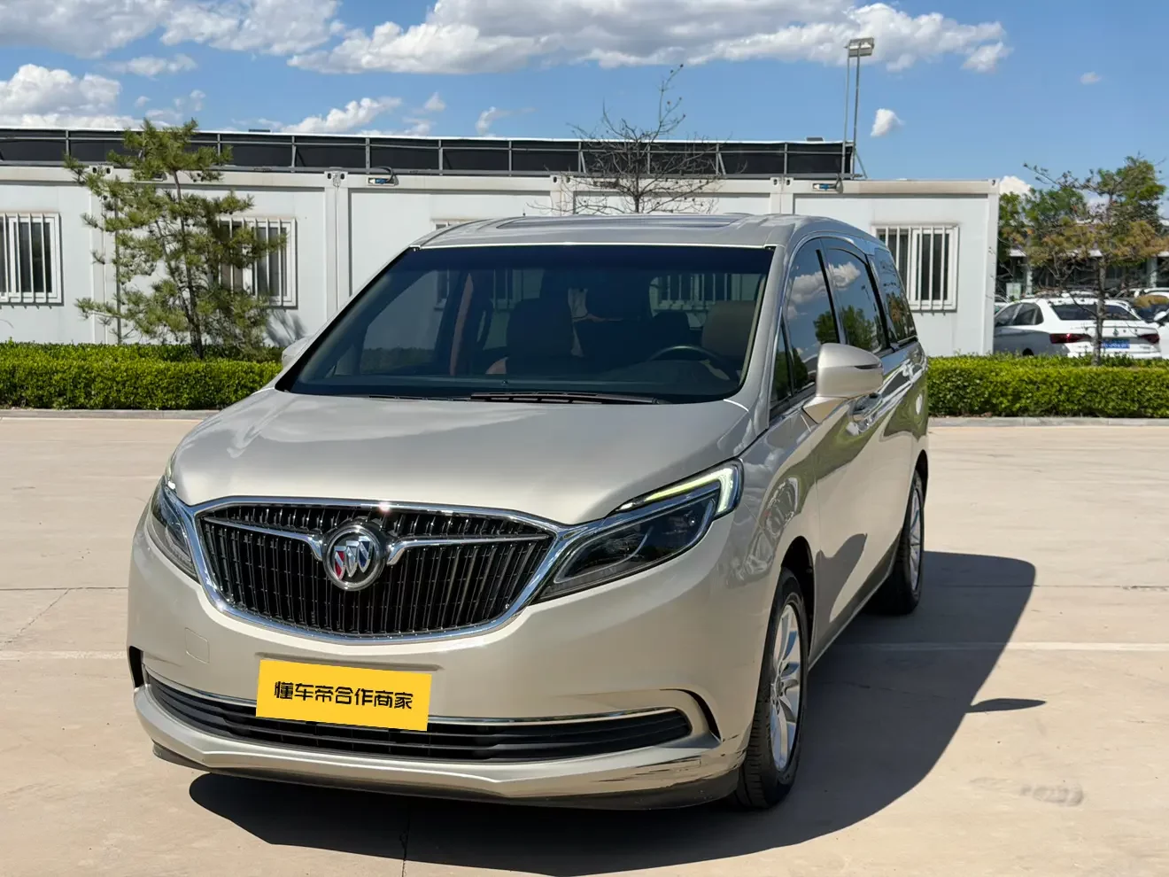 Buick GL8