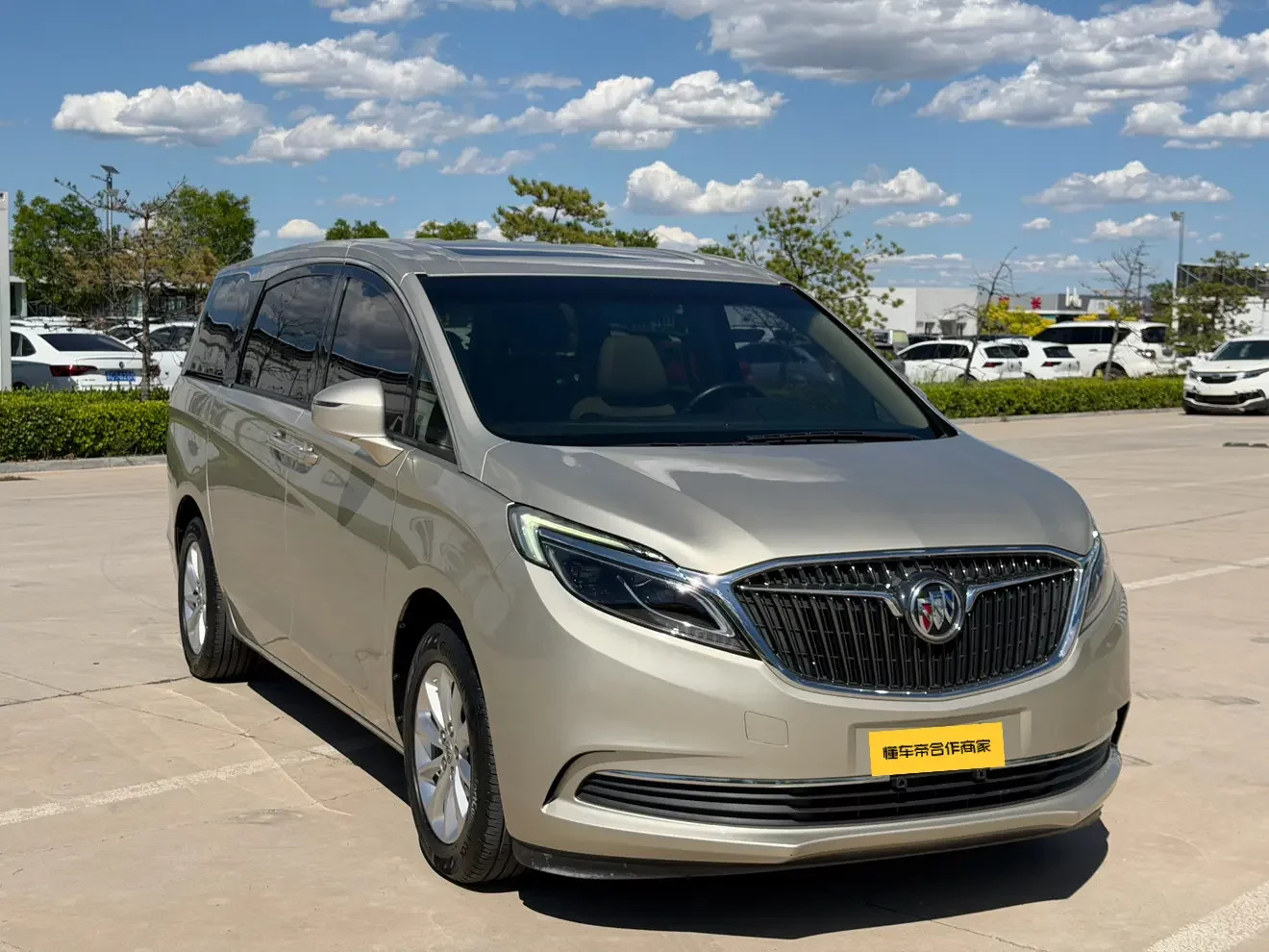 Buick GL8