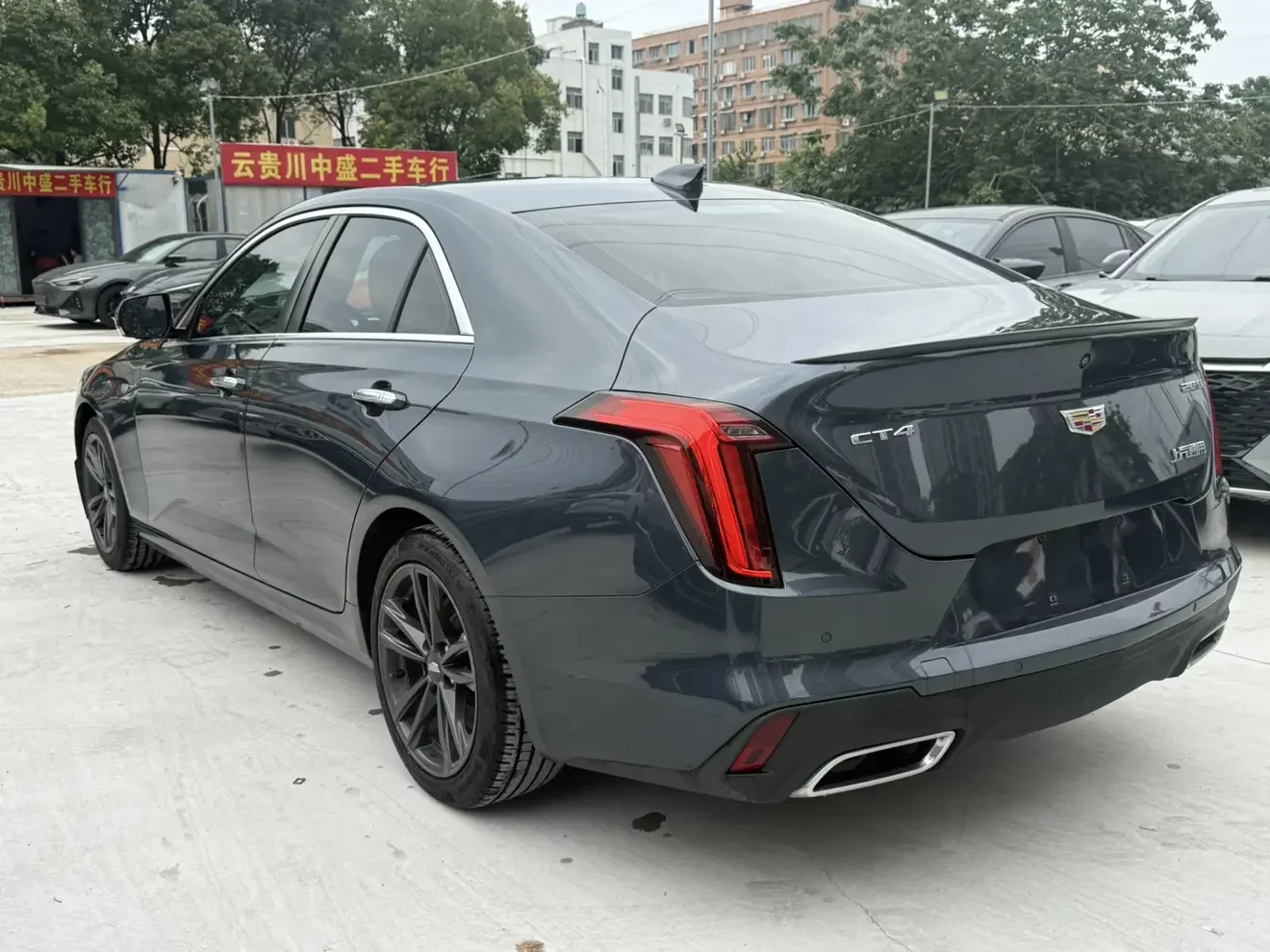 Cadillac CT4