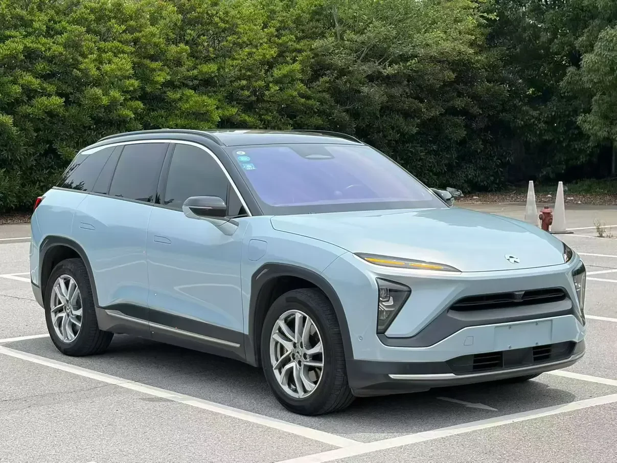 NIO ES6