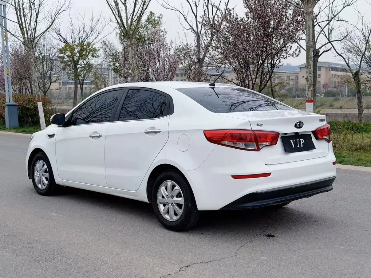 Kia K2