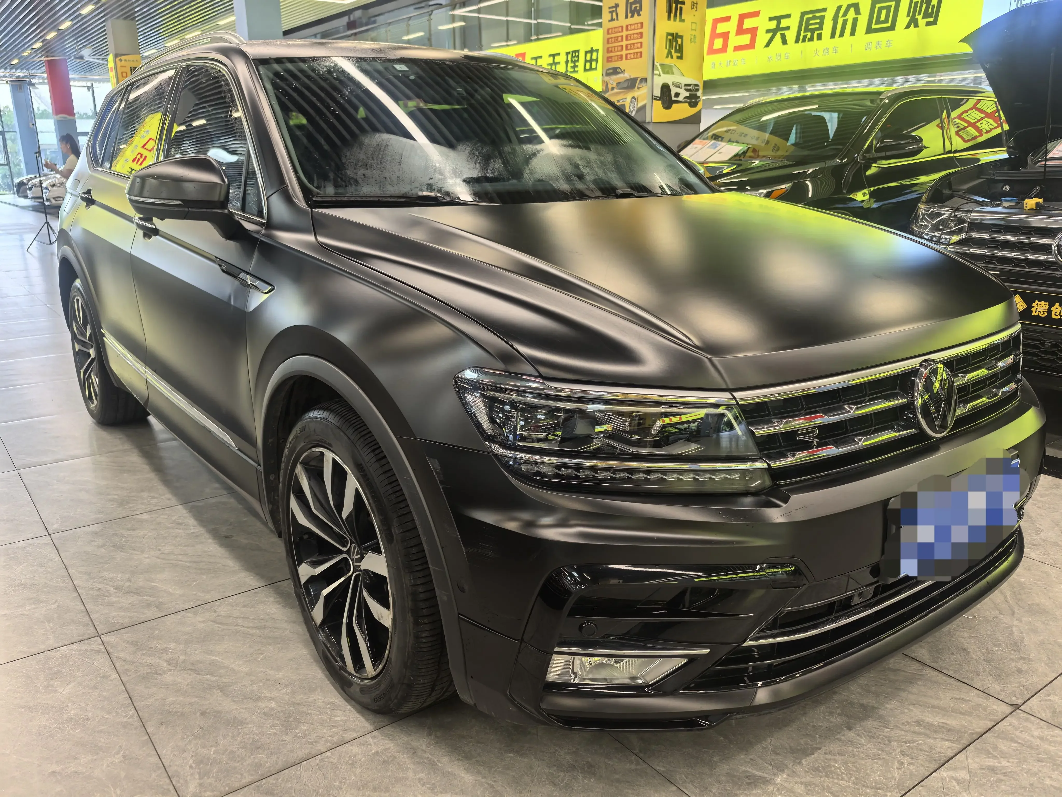 Volkswagen Tiguan L