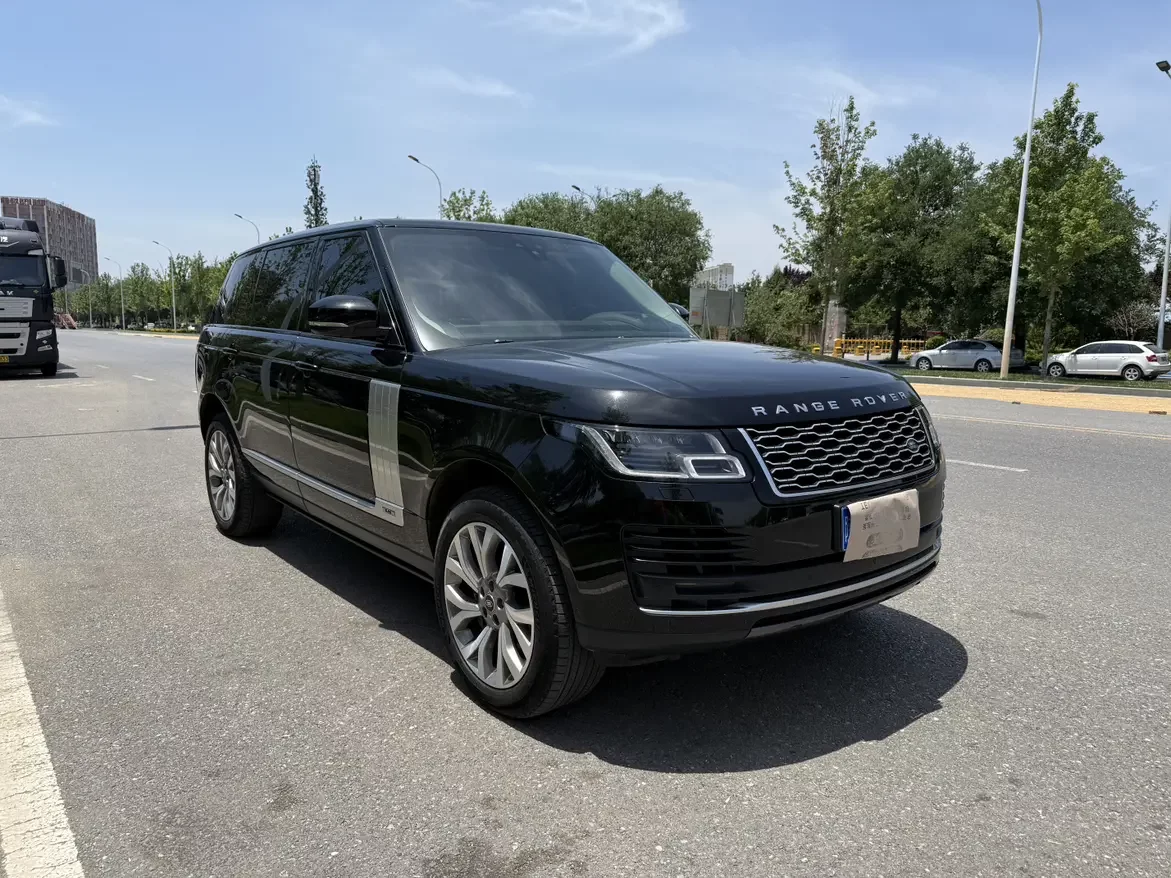 Land Rover range rover