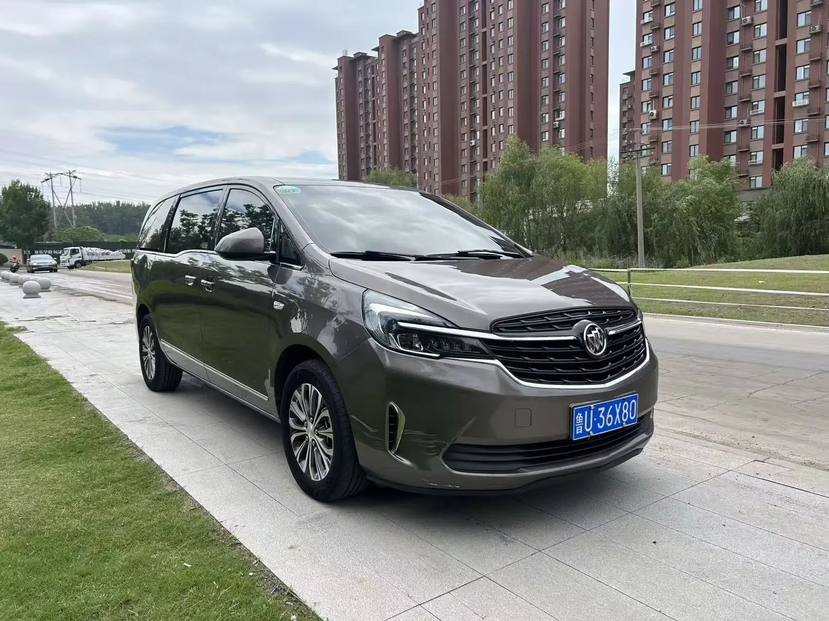 Buick GL8