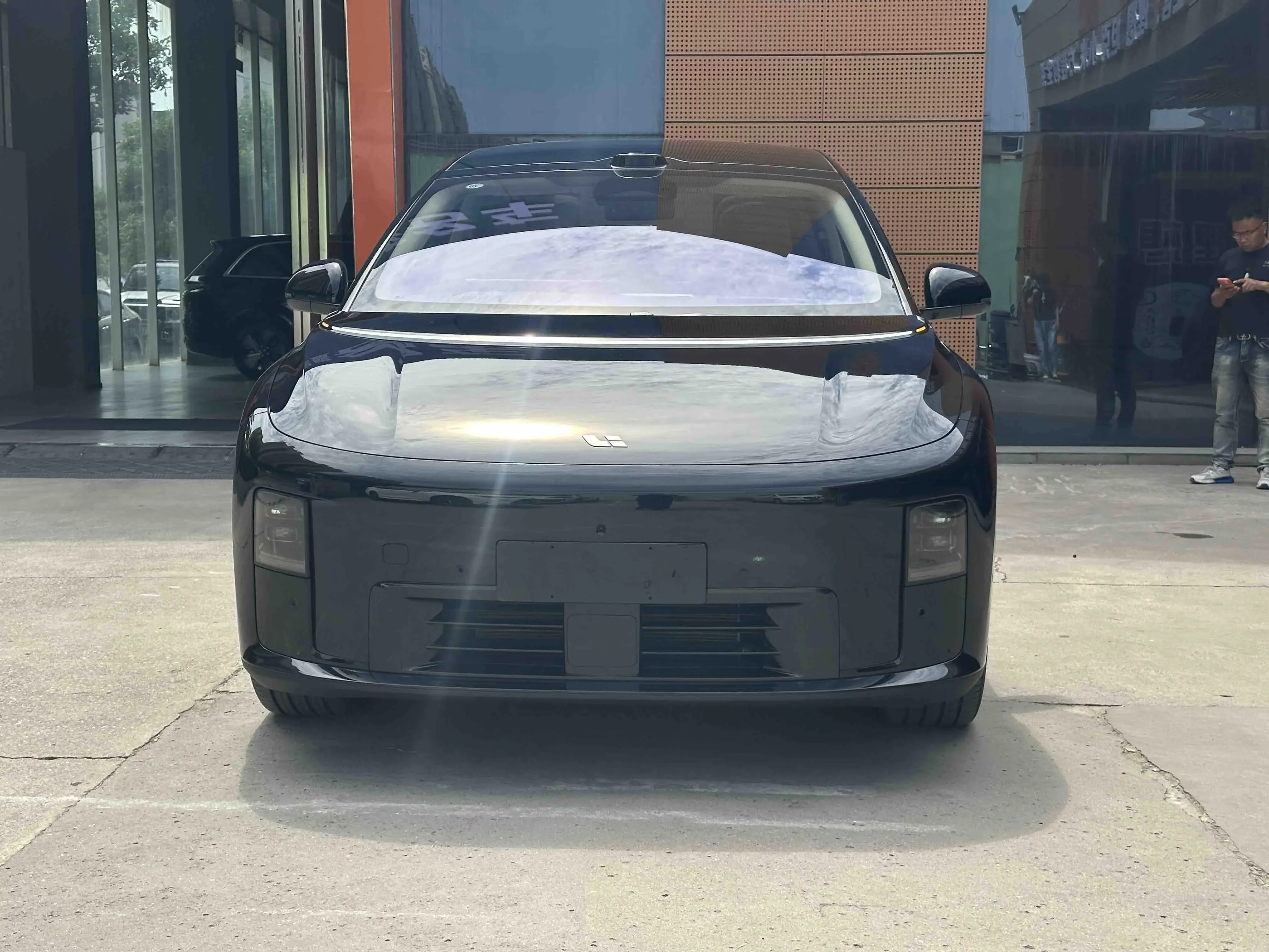 Li Ideal i8