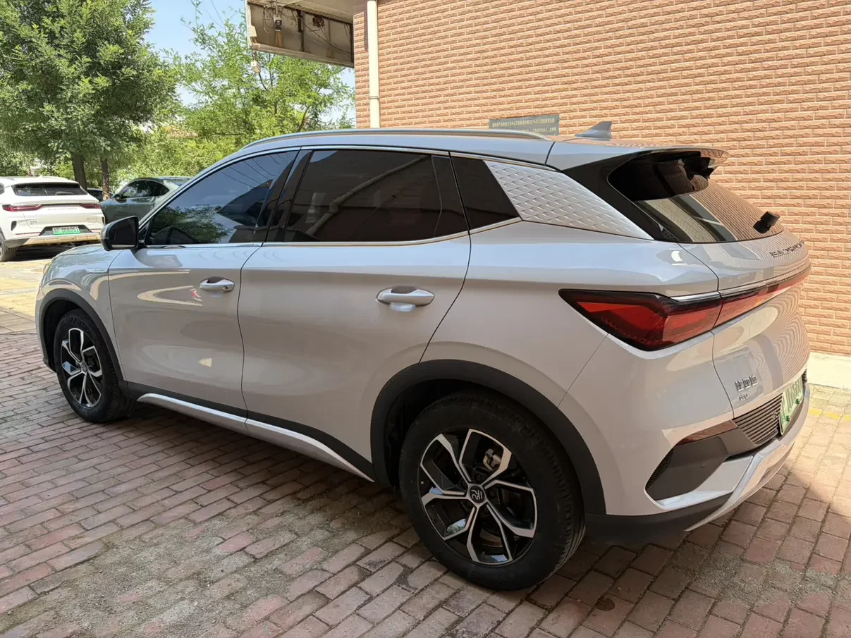 BYD Yuan PLUS