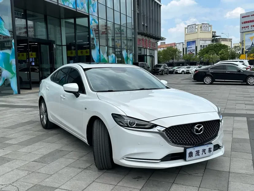 Mazda Atenza