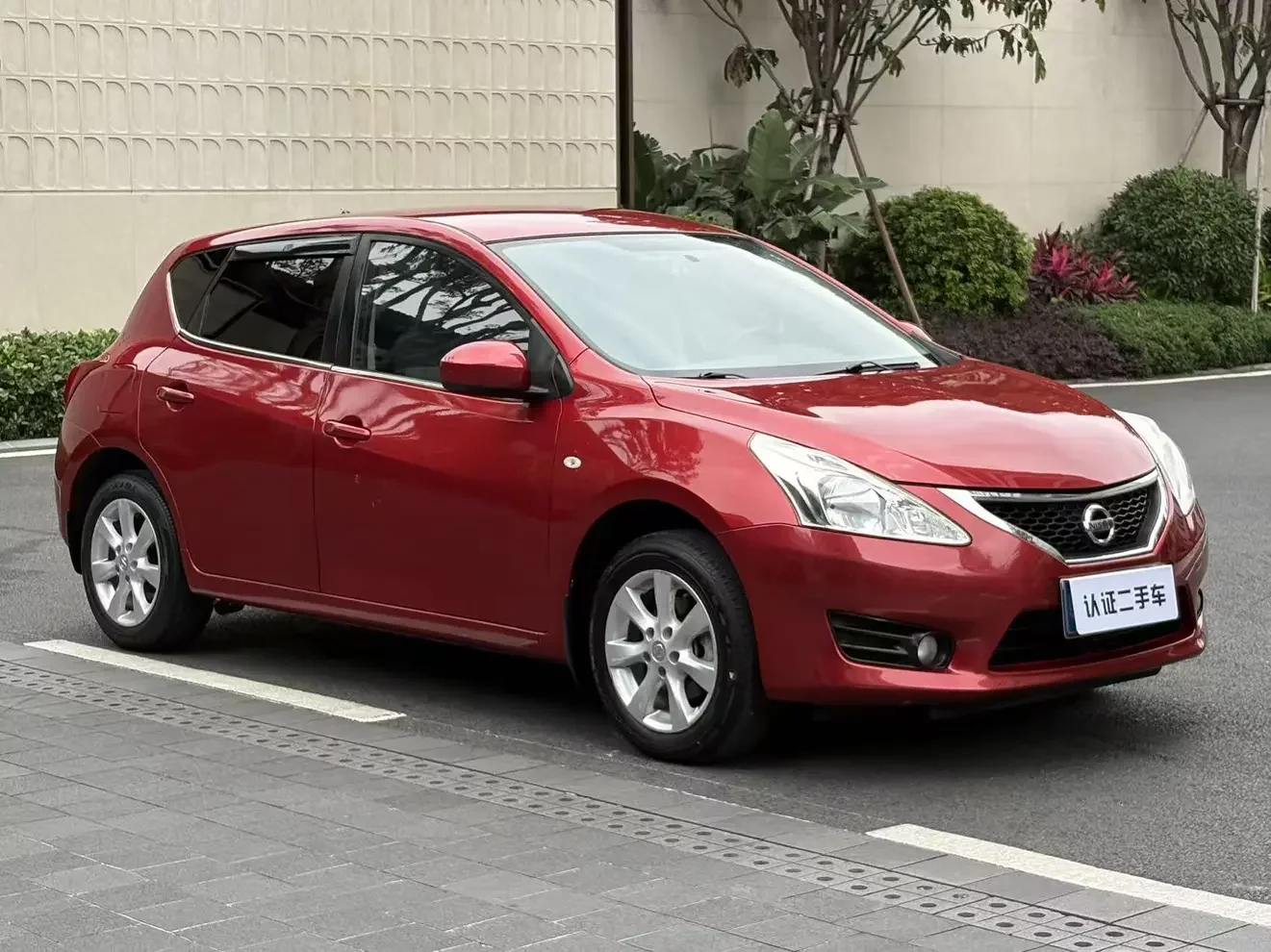 Nissan Tiida