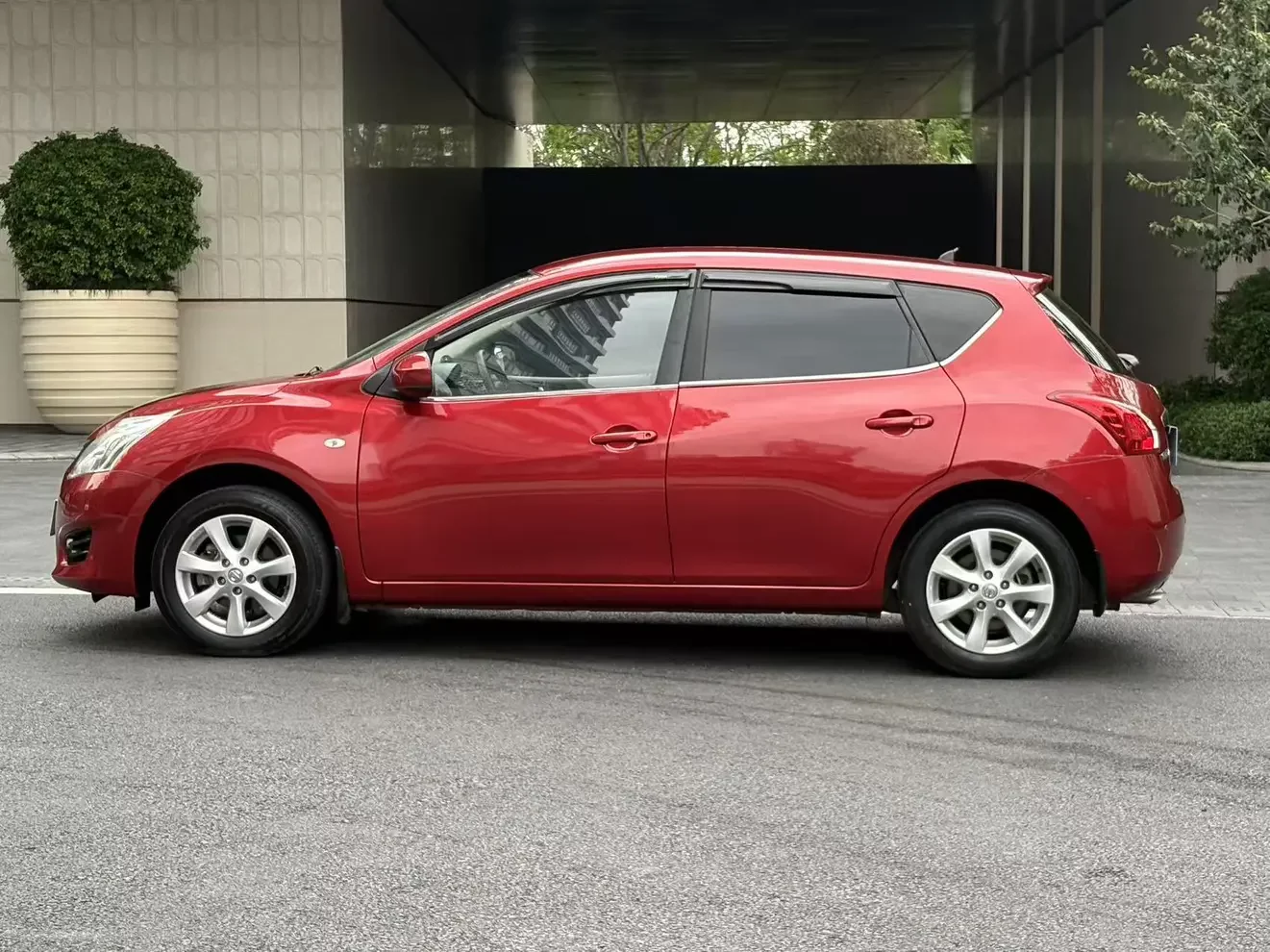 Nissan Tiida