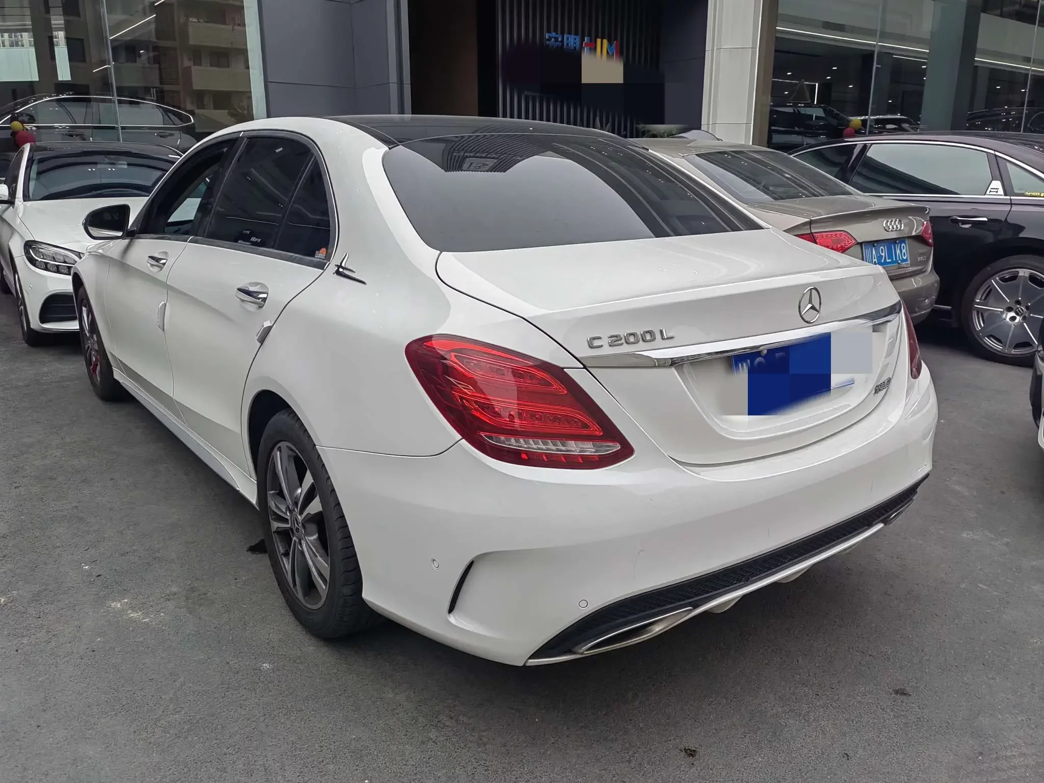 Mercedes-Benz C Class