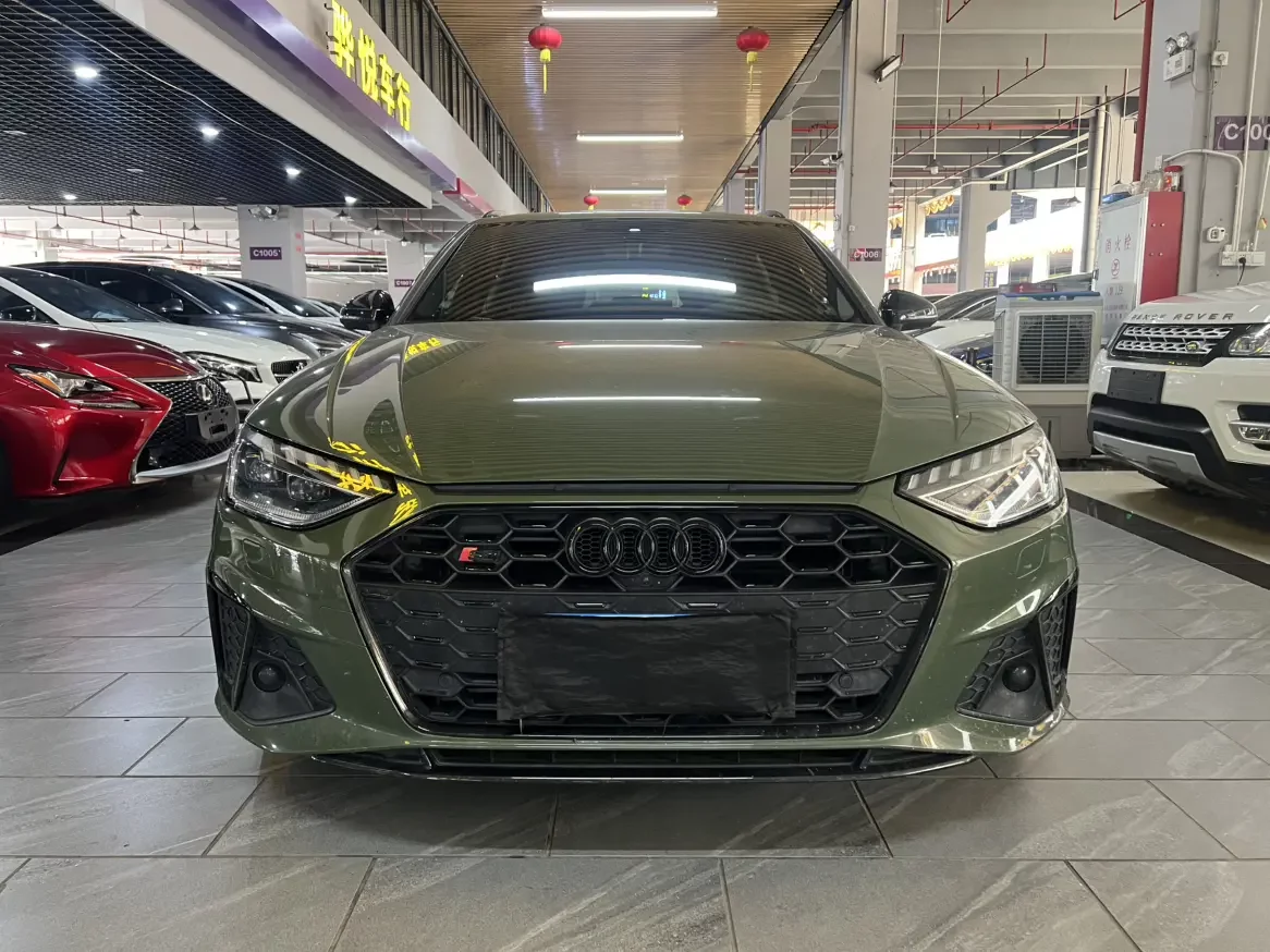 Audi S4