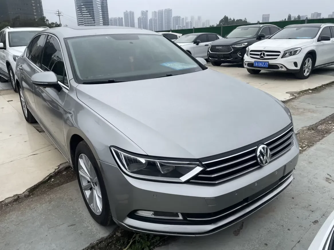 Volkswagen Magotan