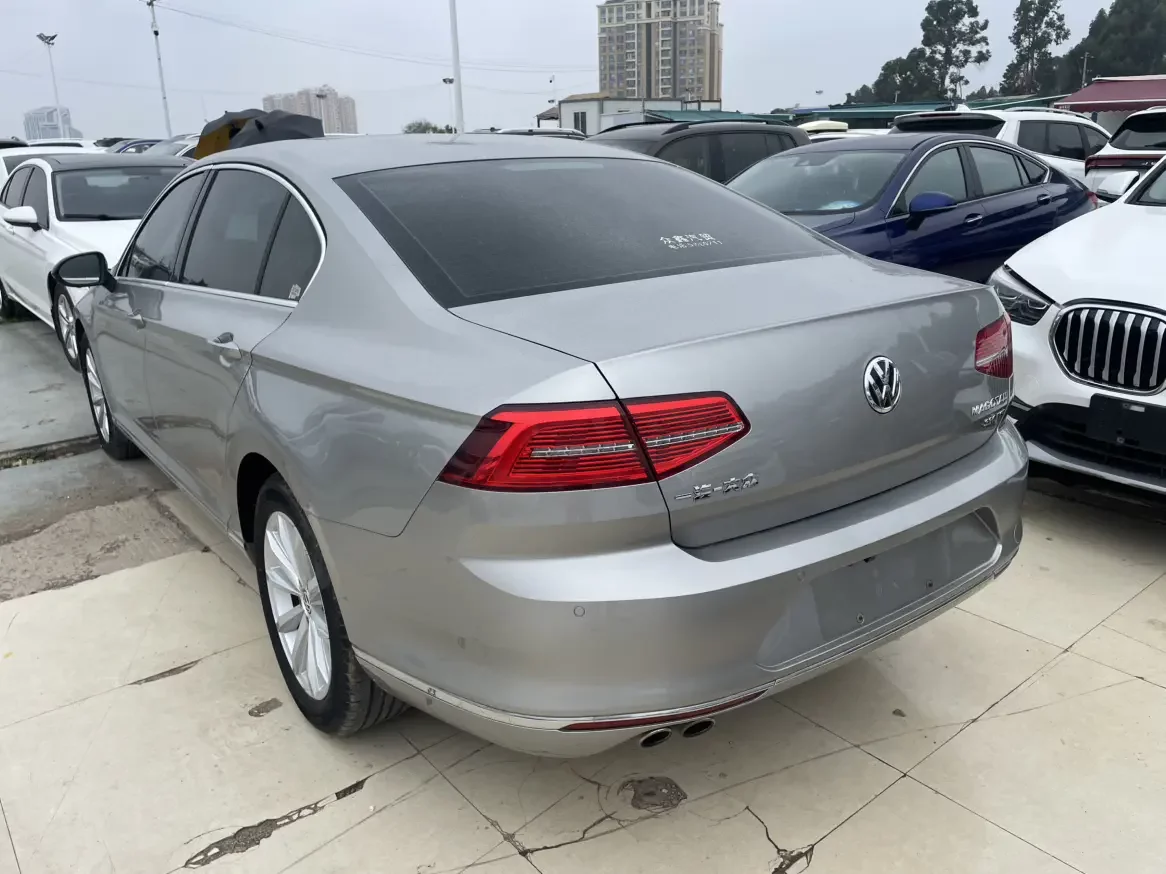Volkswagen Magotan