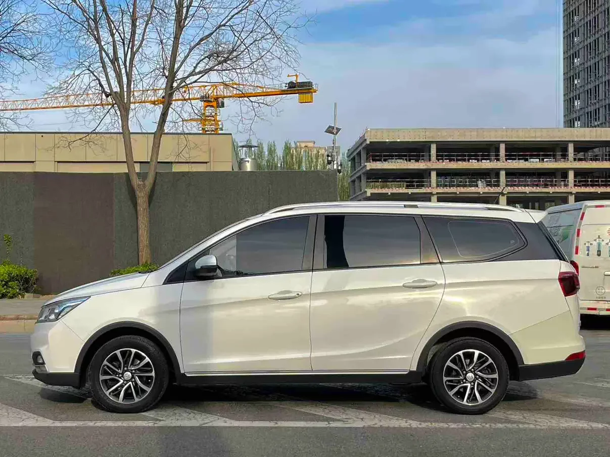 Baojun 730