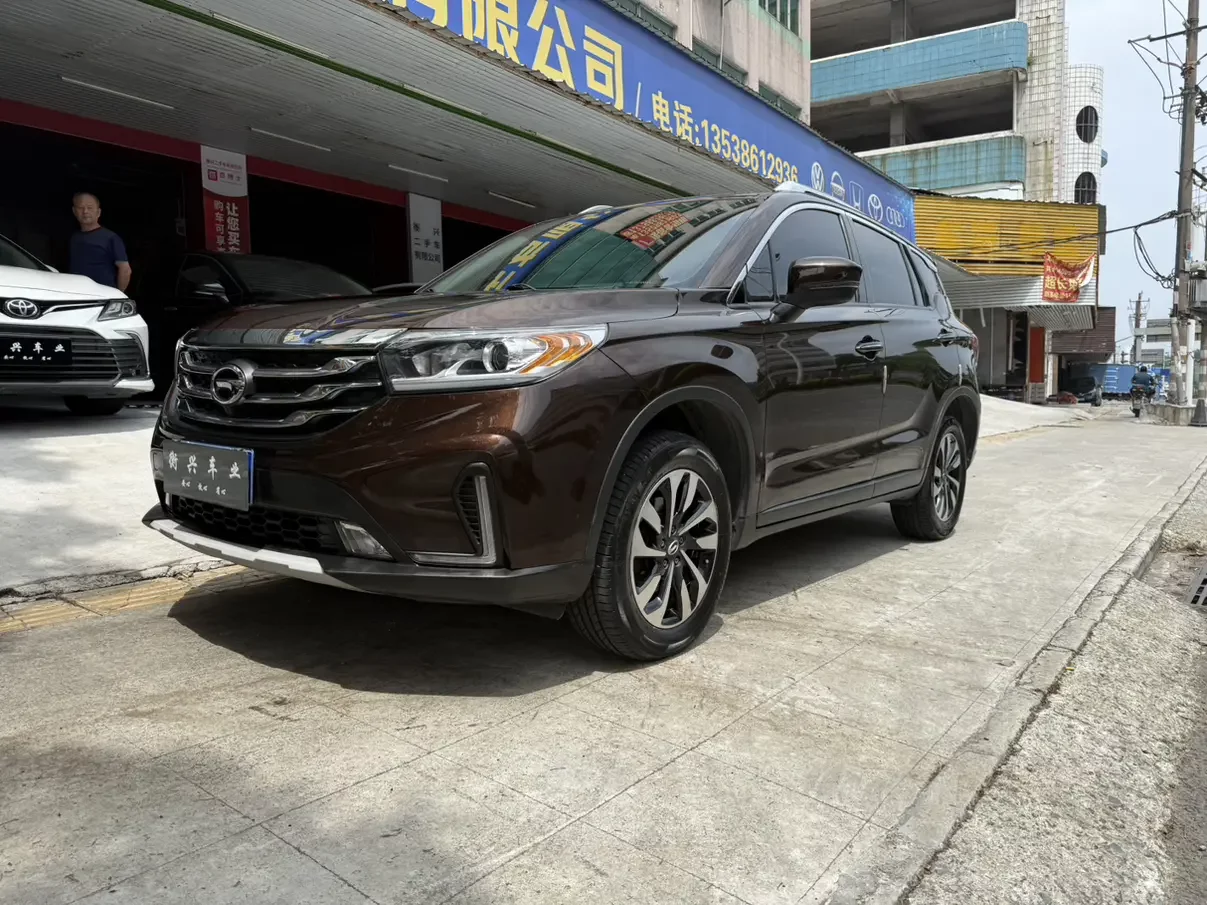 GAC Trumpchi GS4