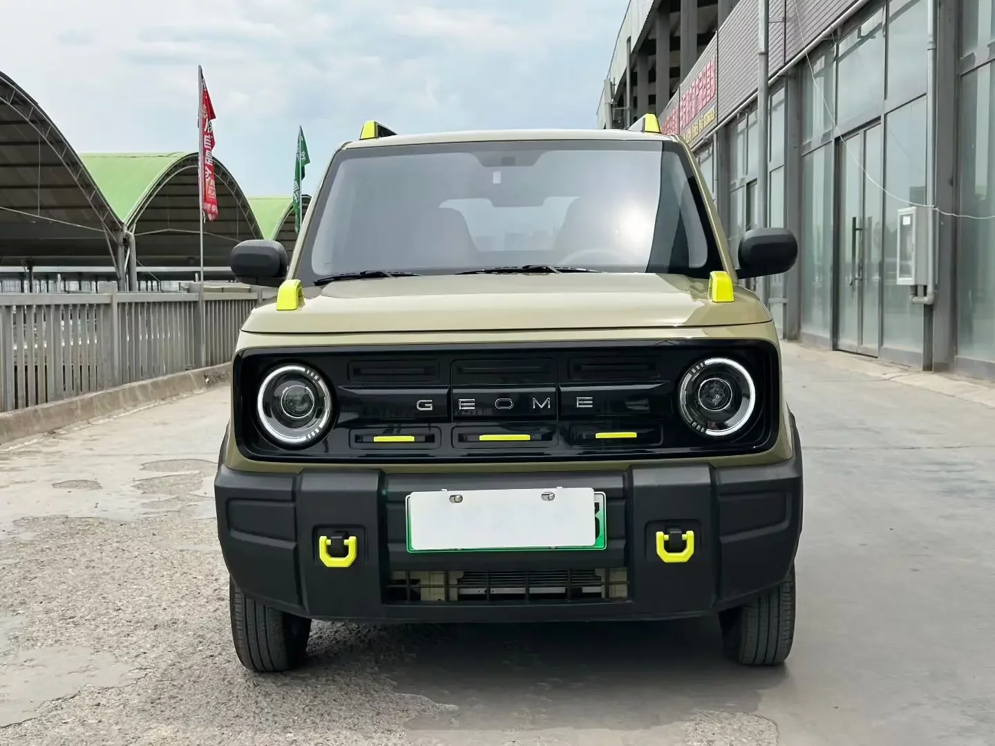 Geely panda