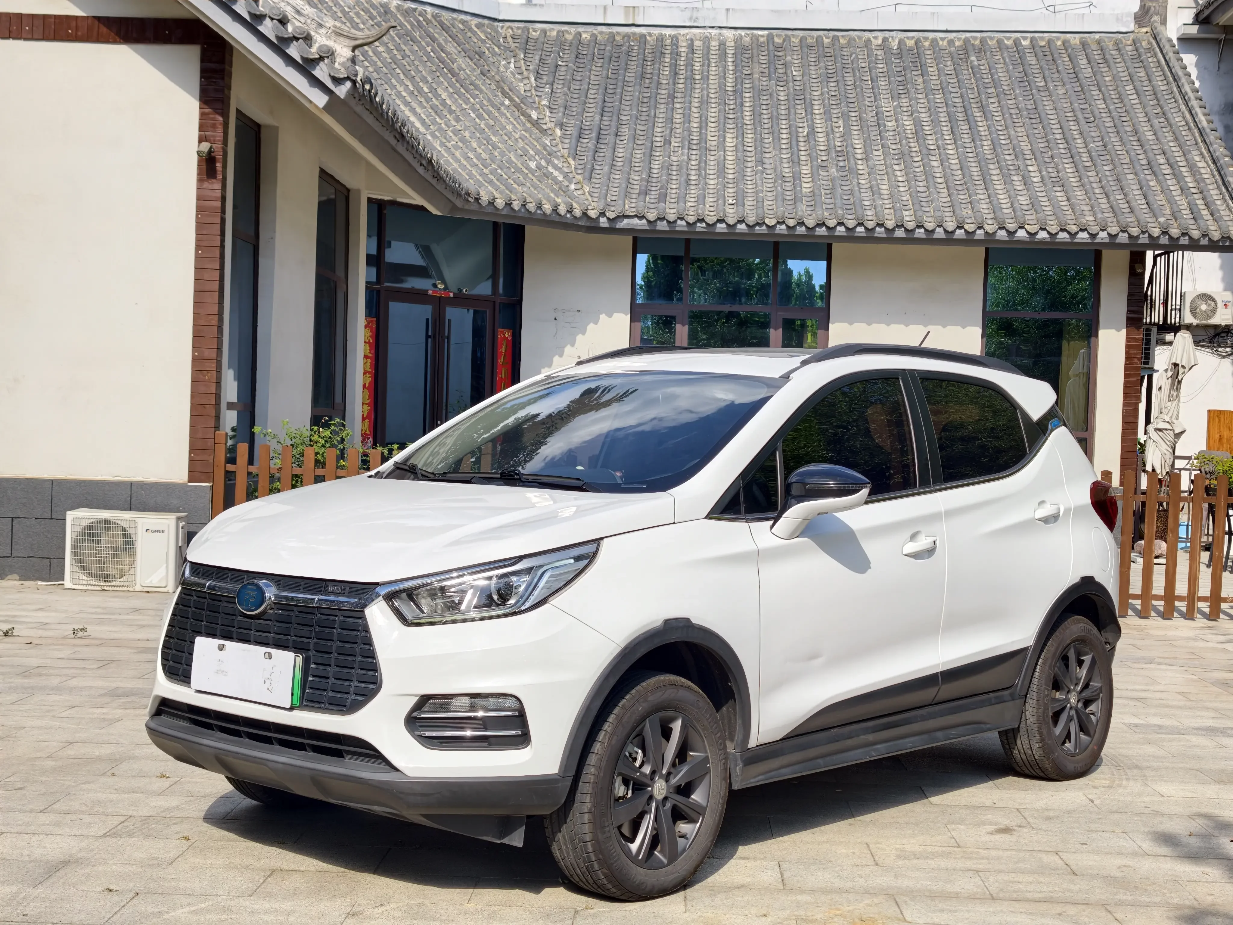 BYD Yuan EV
