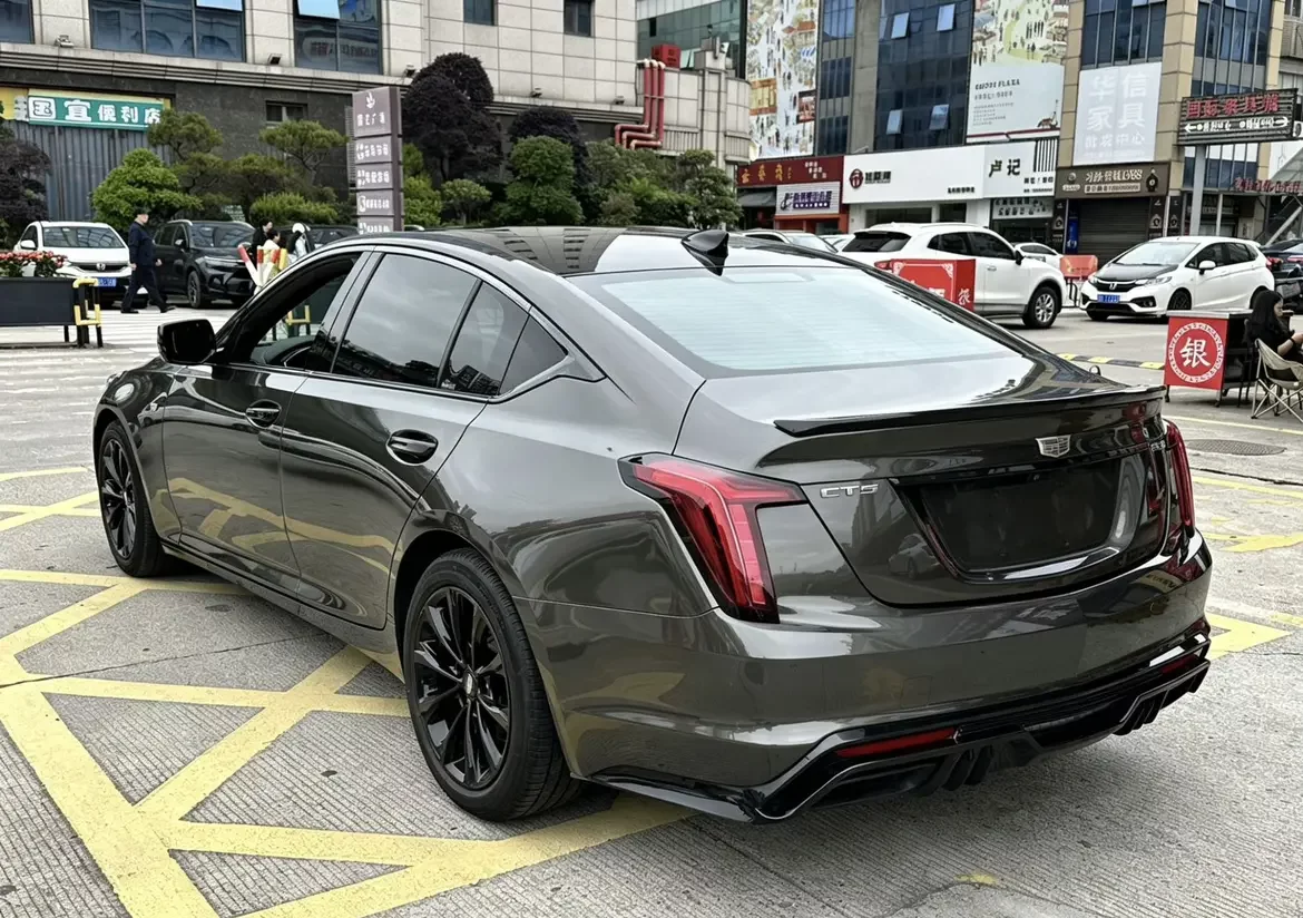 Cadillac CT5