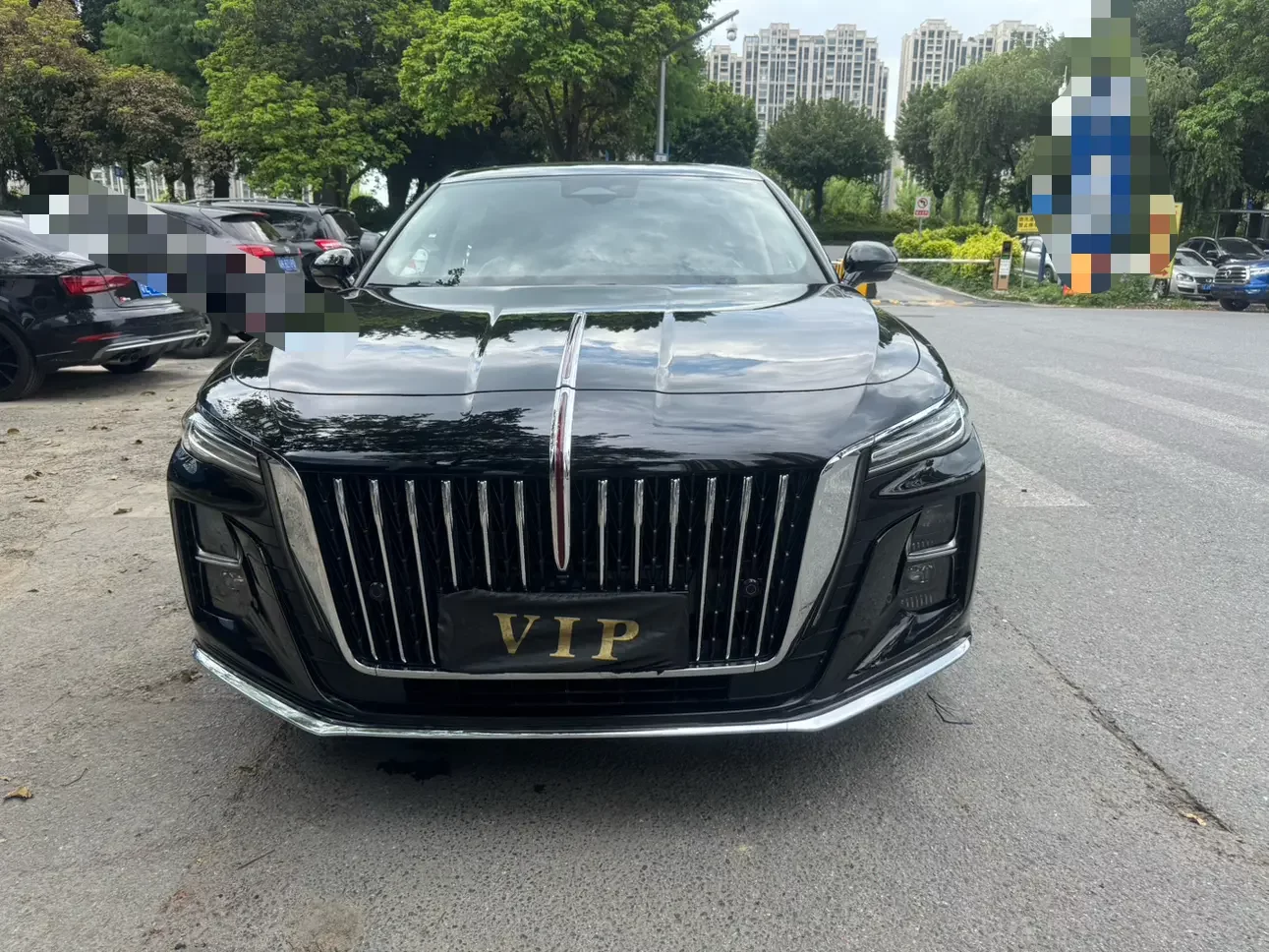 Hongqi H5