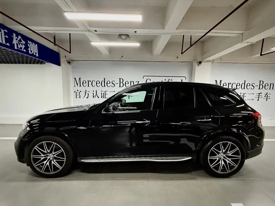 Mercedes-Benz GLC AMG