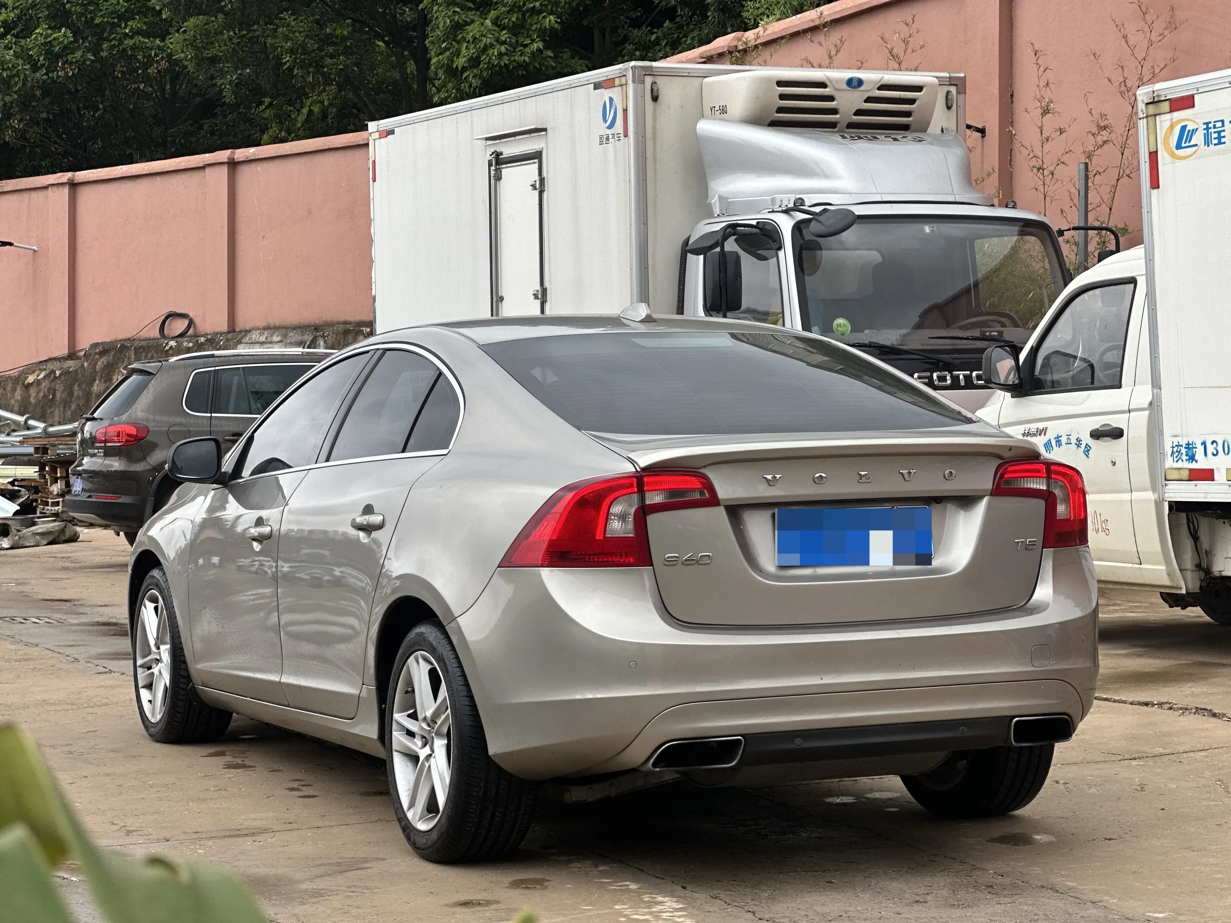 Volvo S60