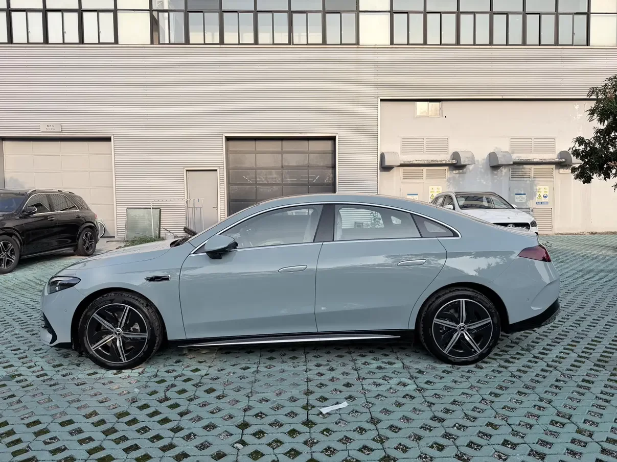 Mercedes-Benz CLA EV