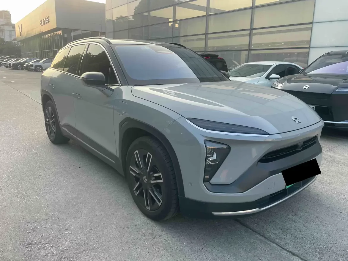 NIO ES6