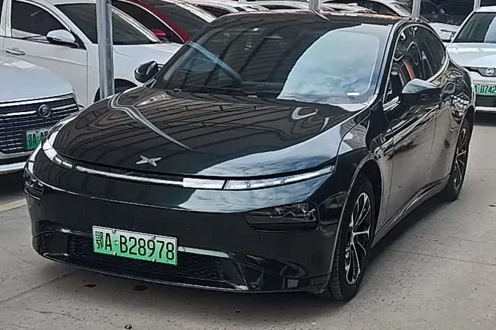Xpeng P7
