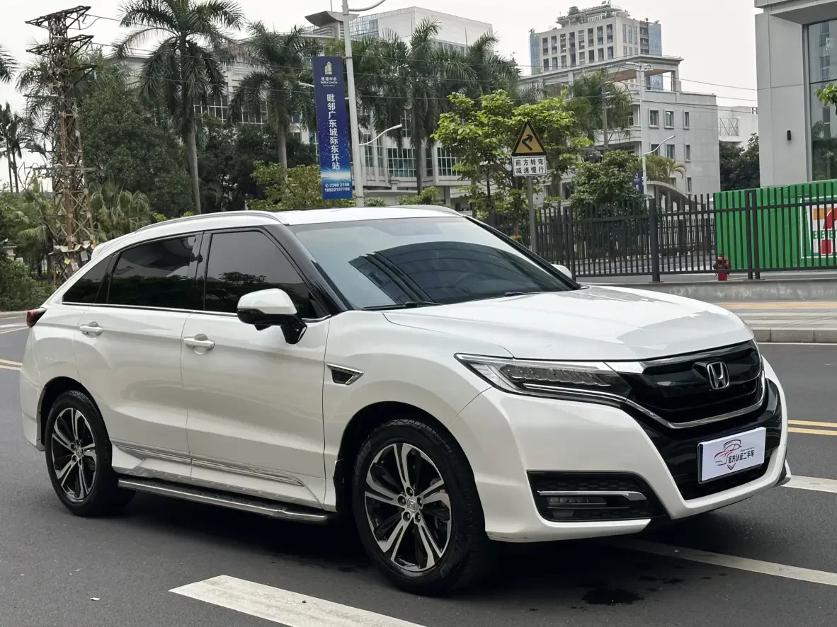 Honda UR-V
