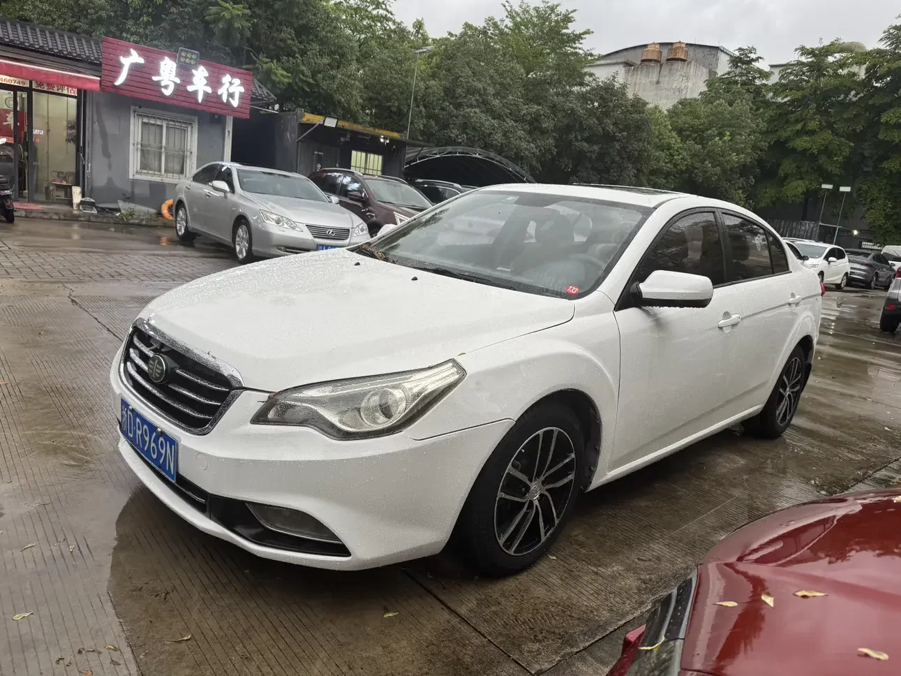 FAW Bestune B50