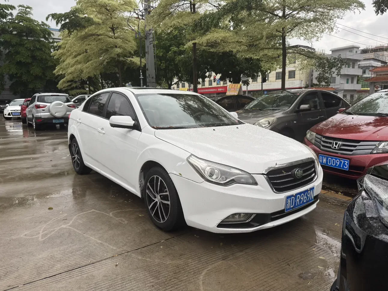 FAW Bestune B50