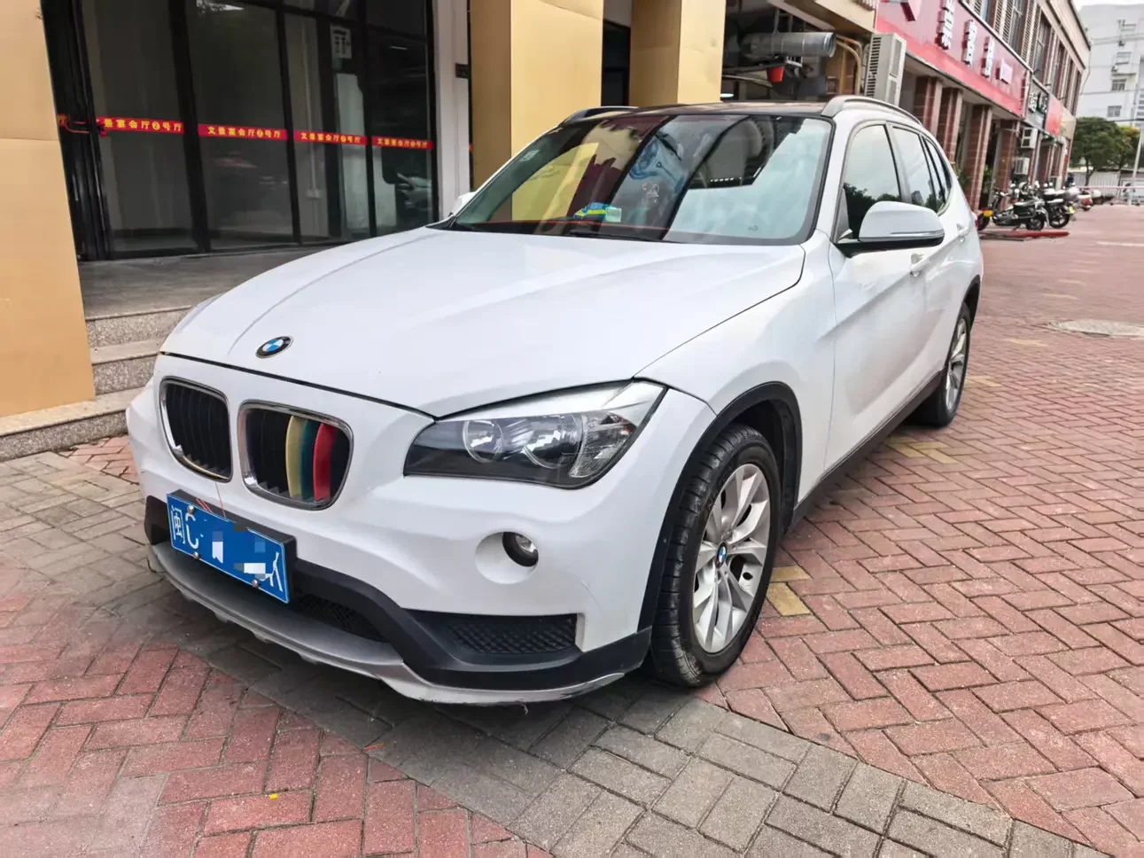 BMW X1