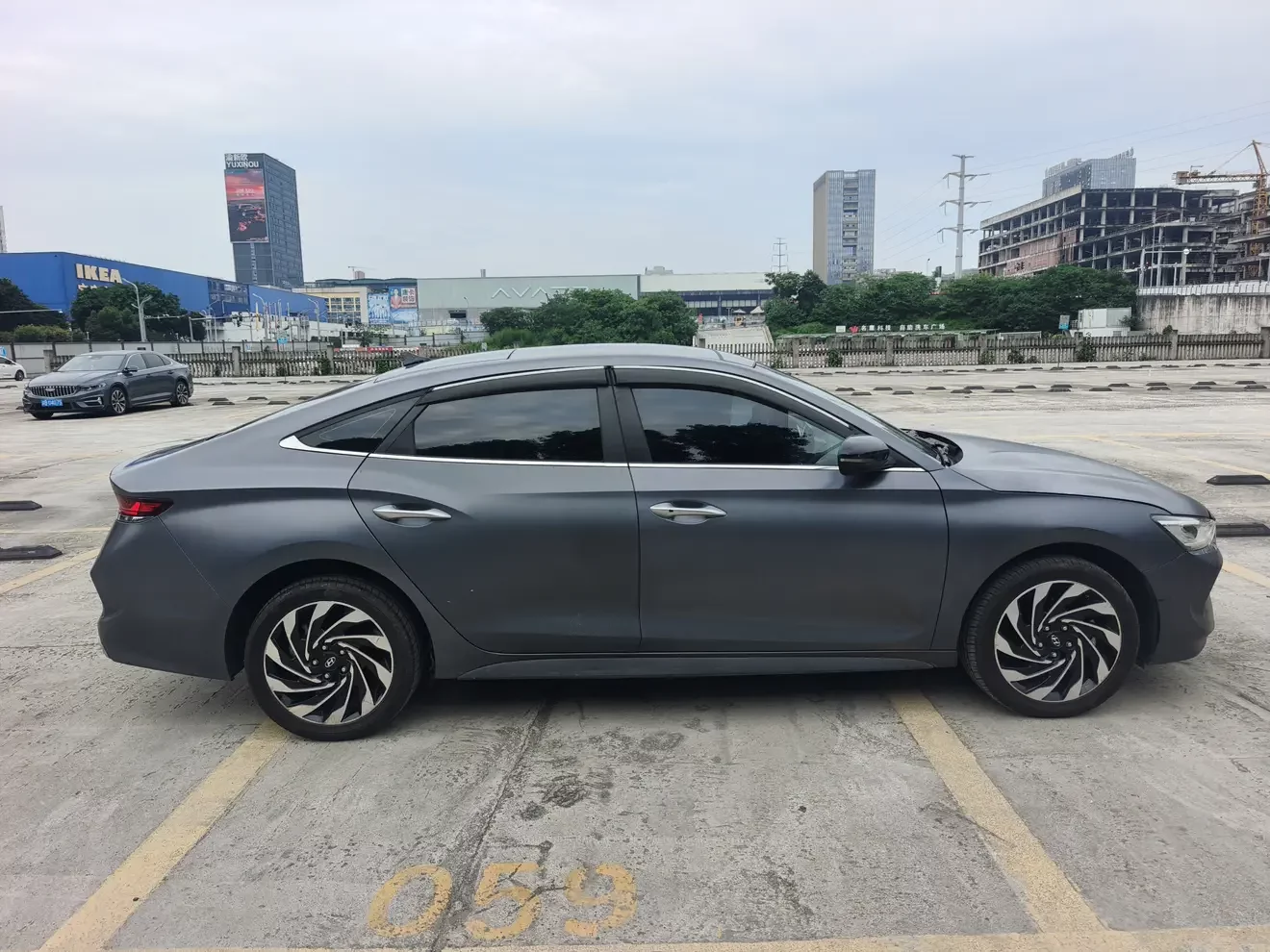Hyundai Lafesta pure electric