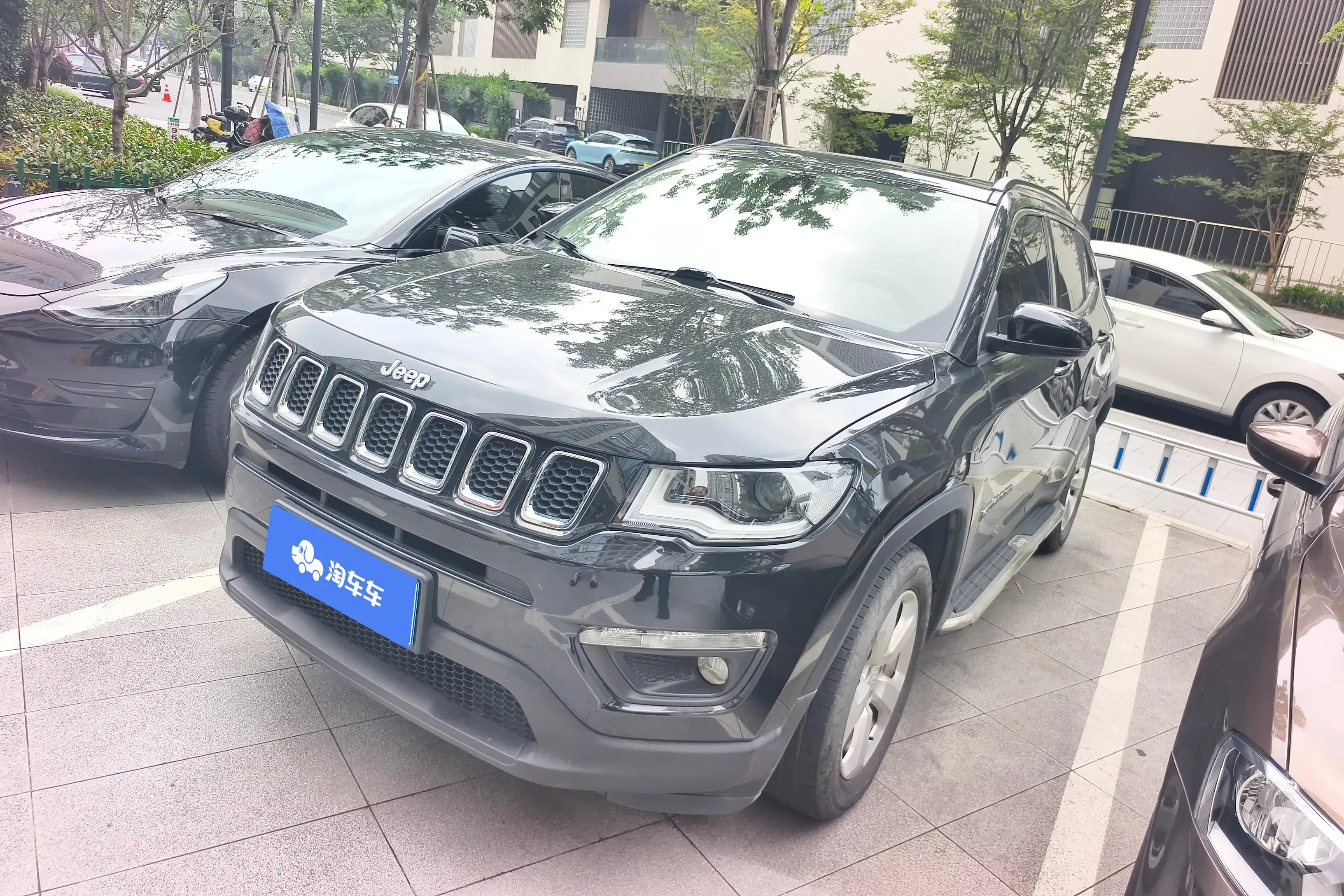 Jeep Guide to
