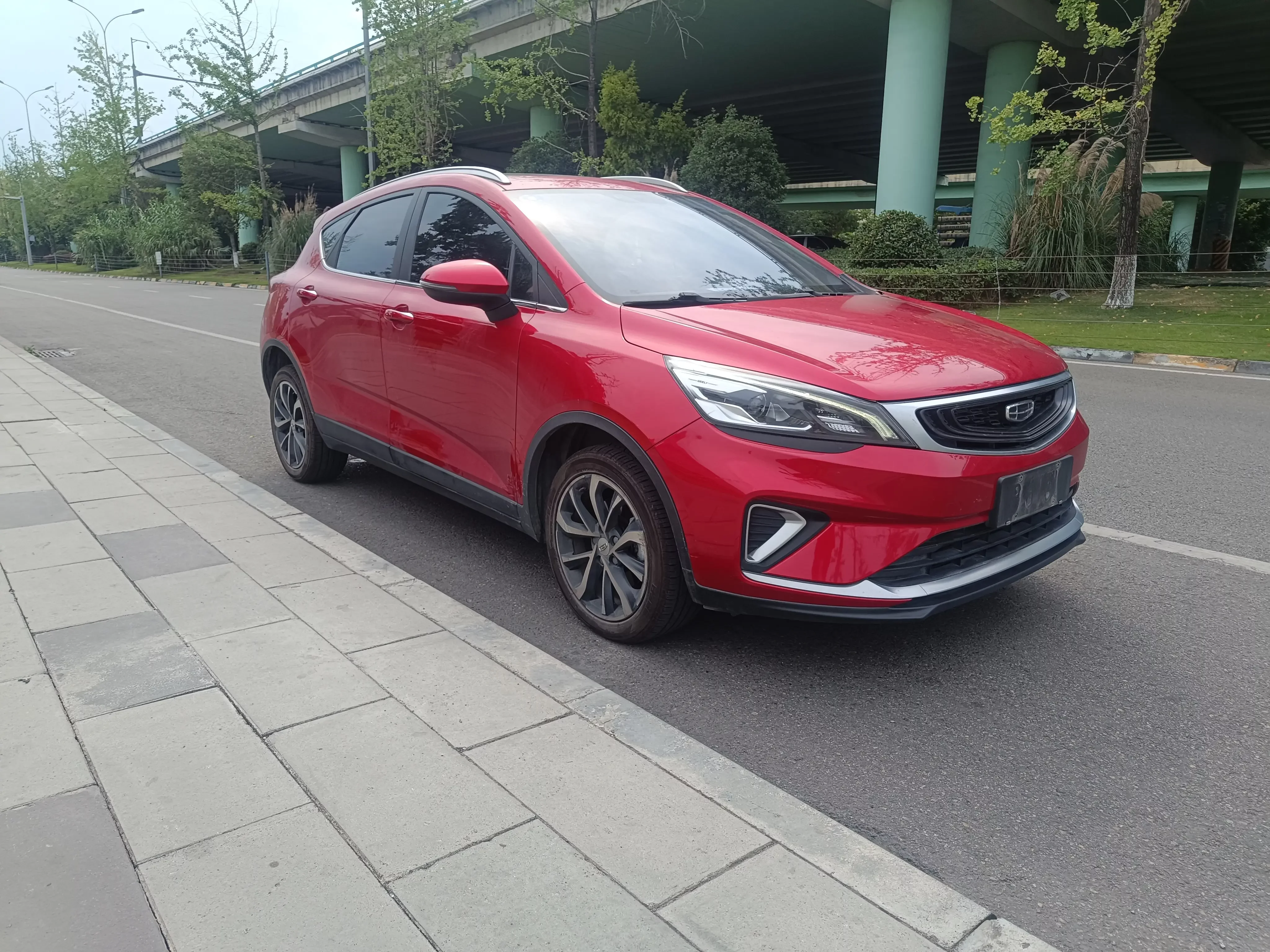 Geely Emgrand GS
